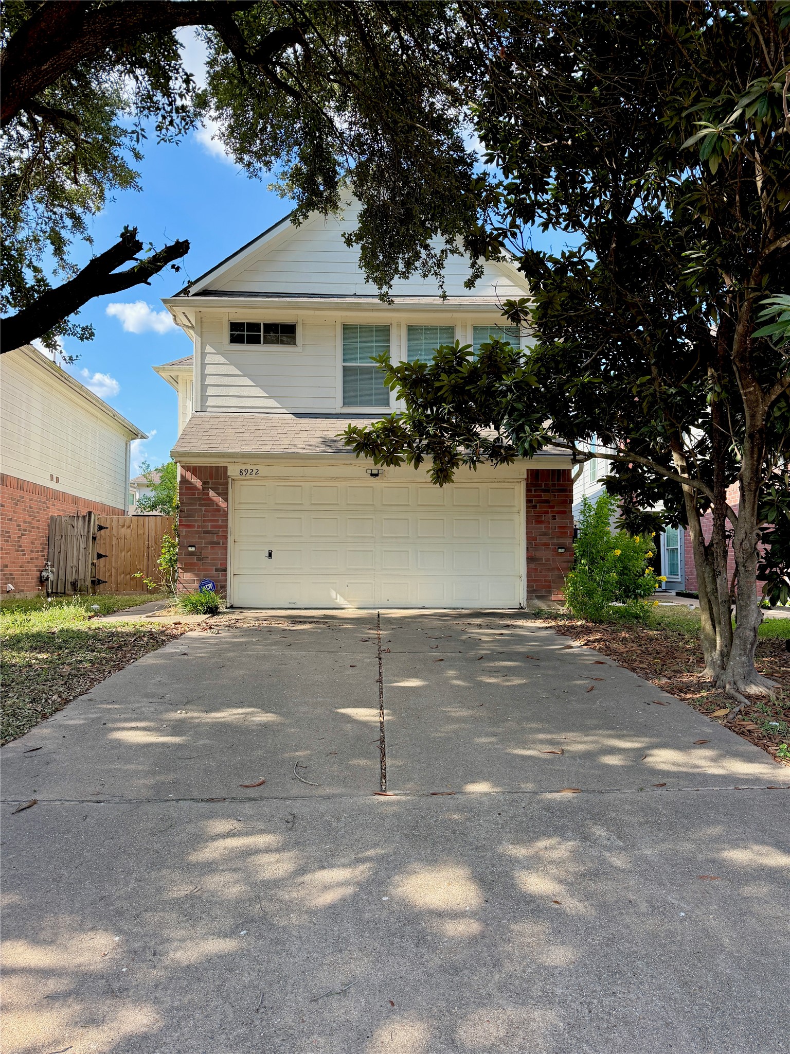 8922 Benning Drive Property Photo 1