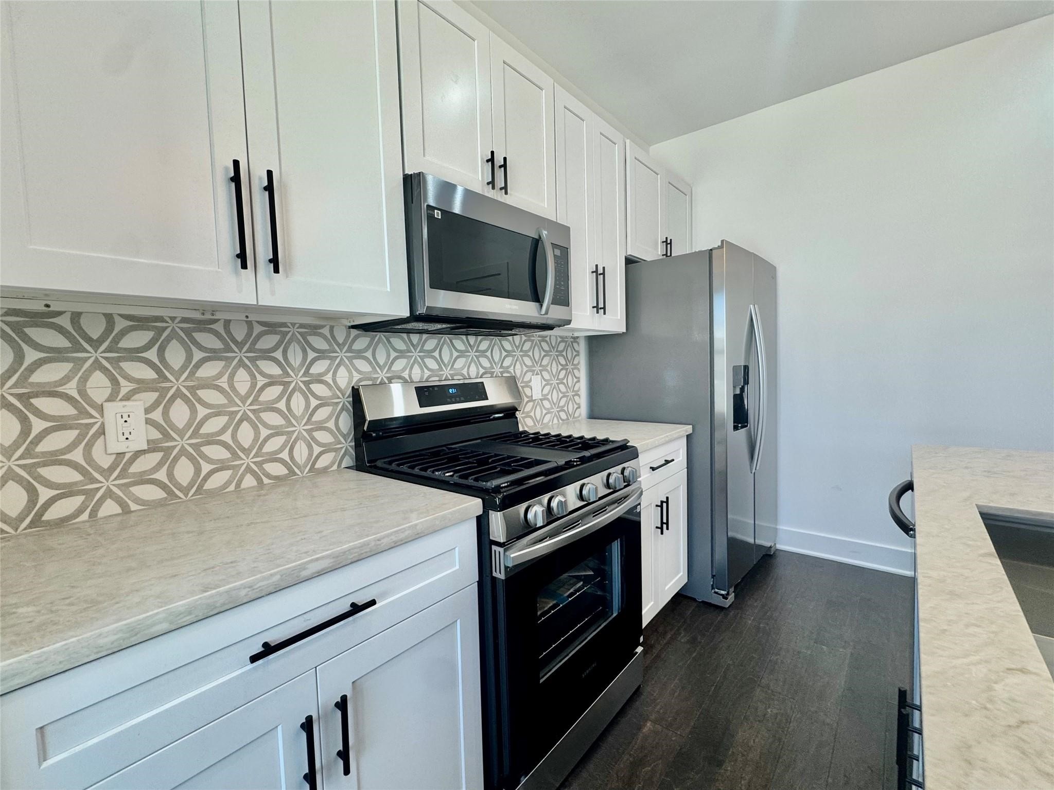 6926 Paris Street Property Photo 6