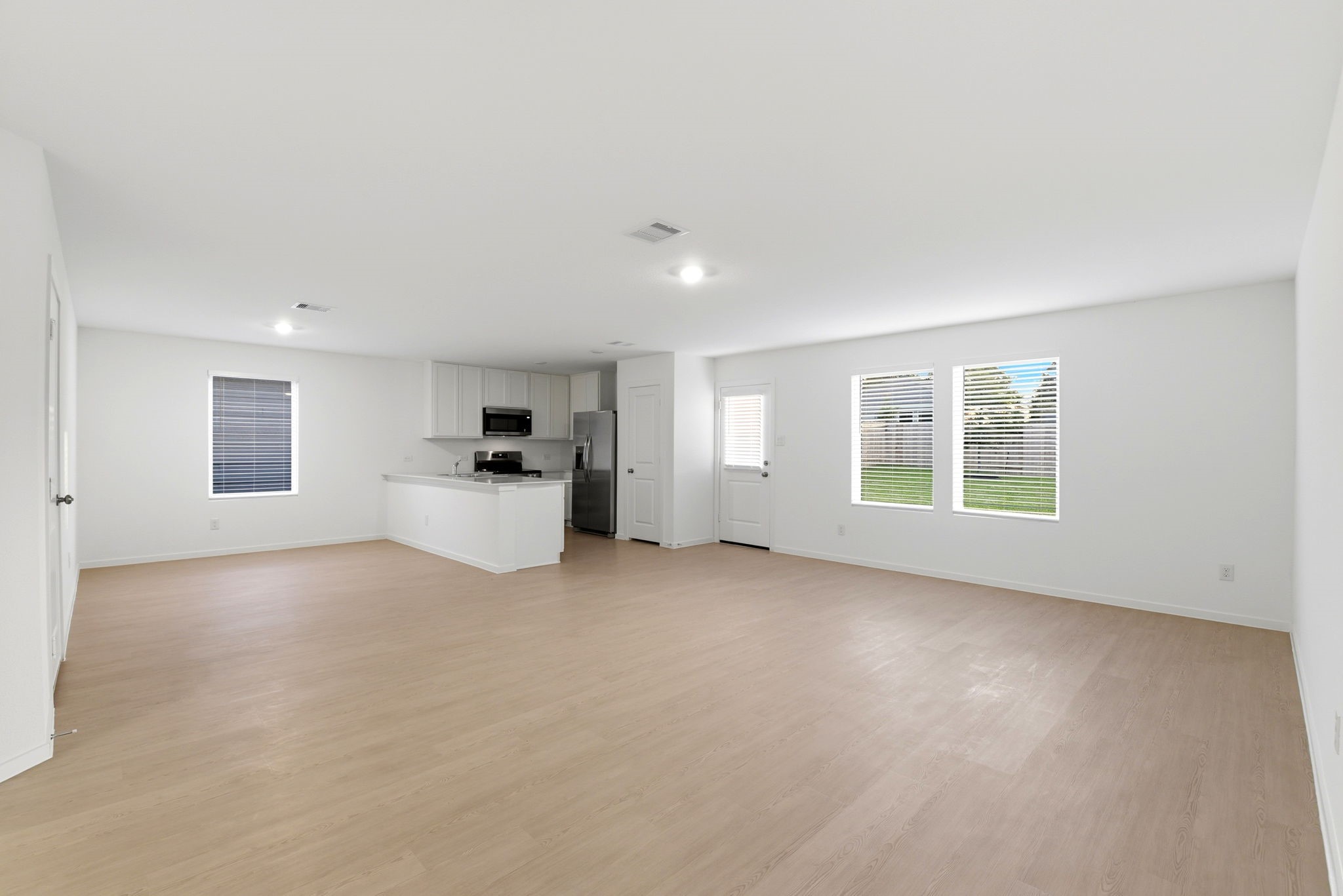 15227 Abella Drive Property Photo 8