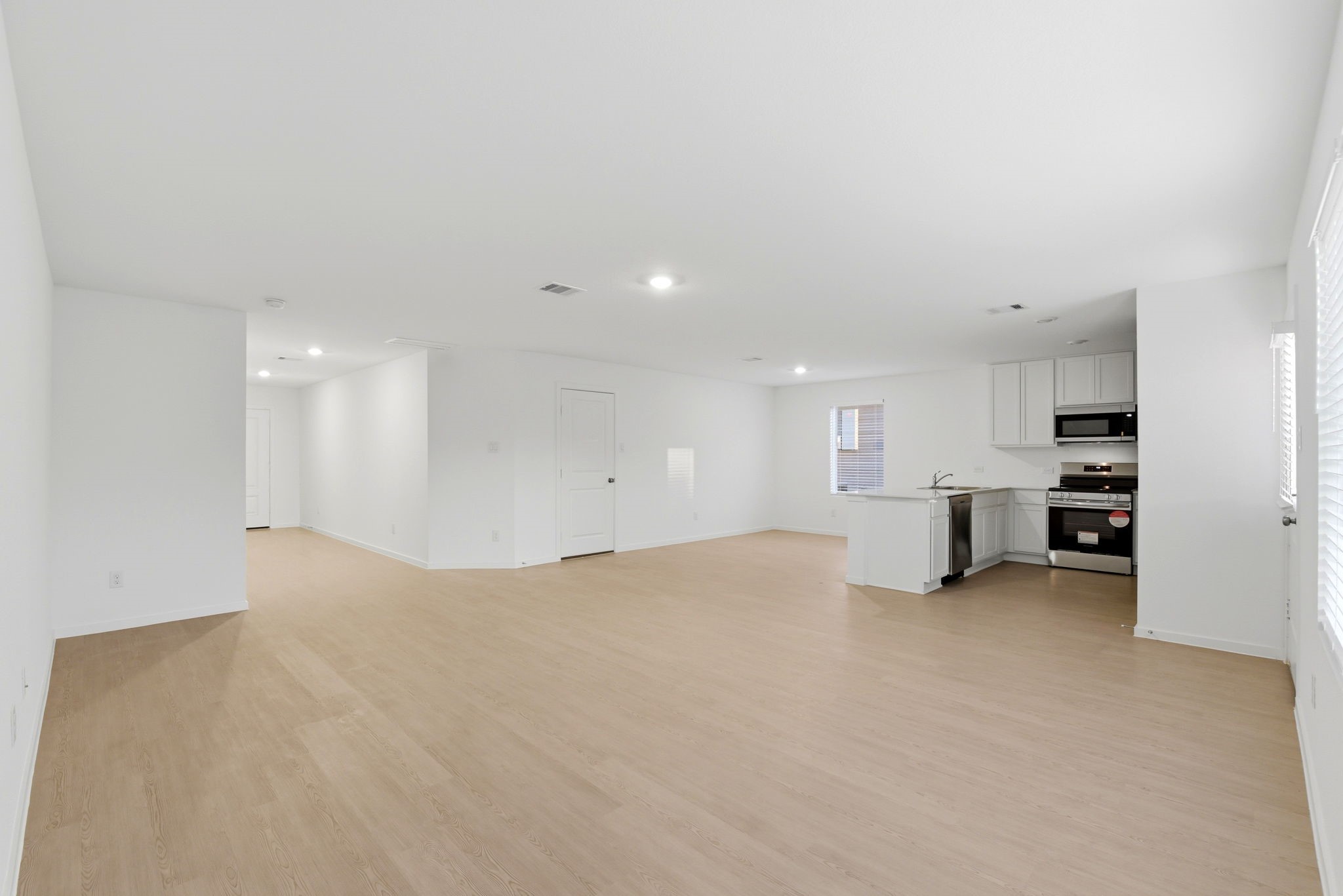 15227 Abella Drive Property Photo 9
