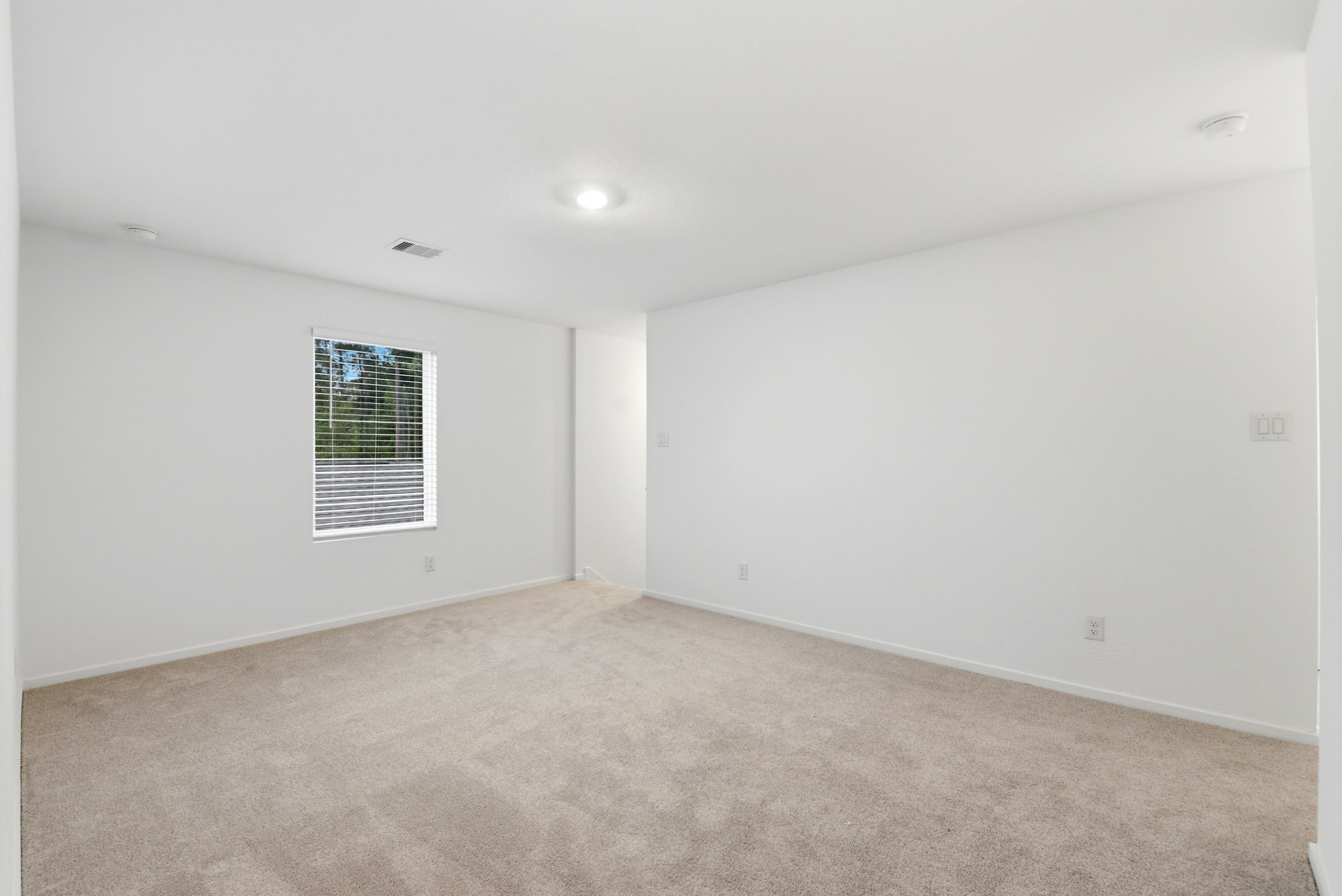 15227 Abella Drive Property Photo 21