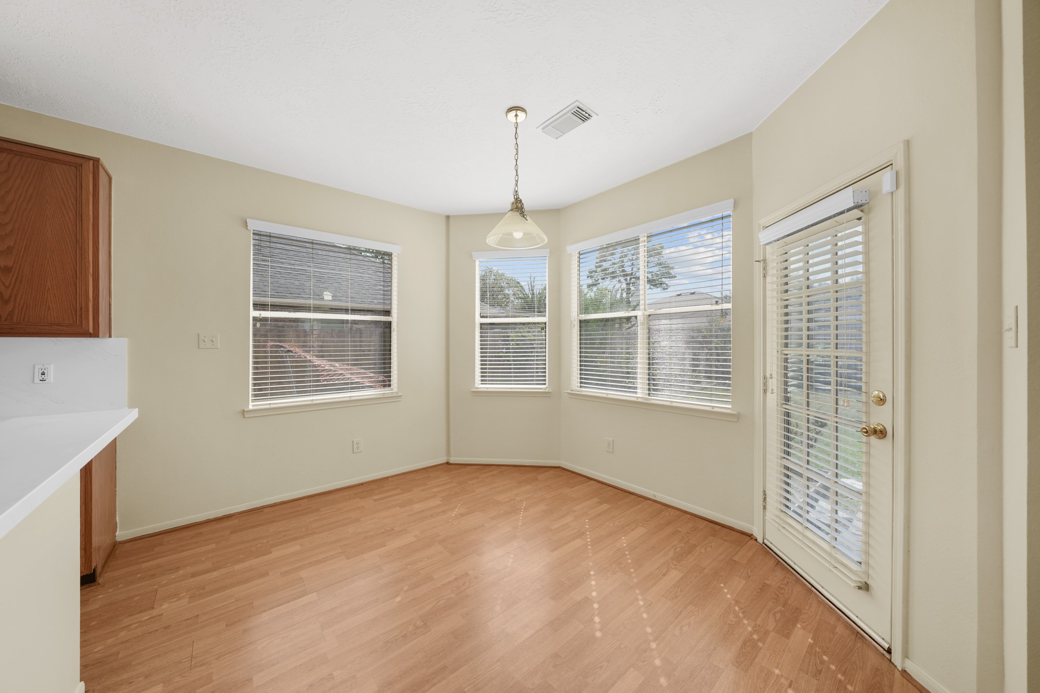 10723 Oak Acres Drive Property Photo 7