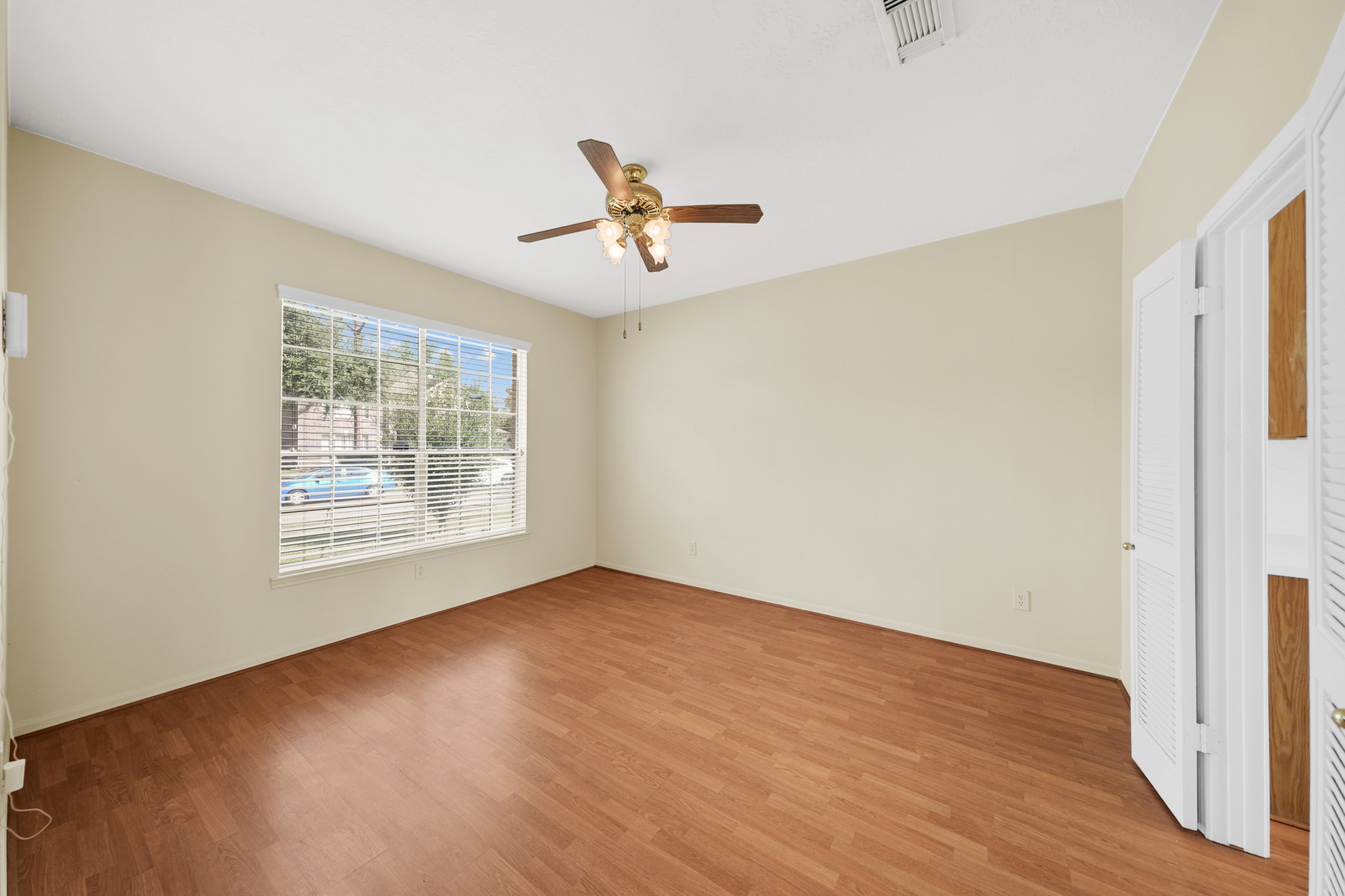 10723 Oak Acres Drive Property Photo 11