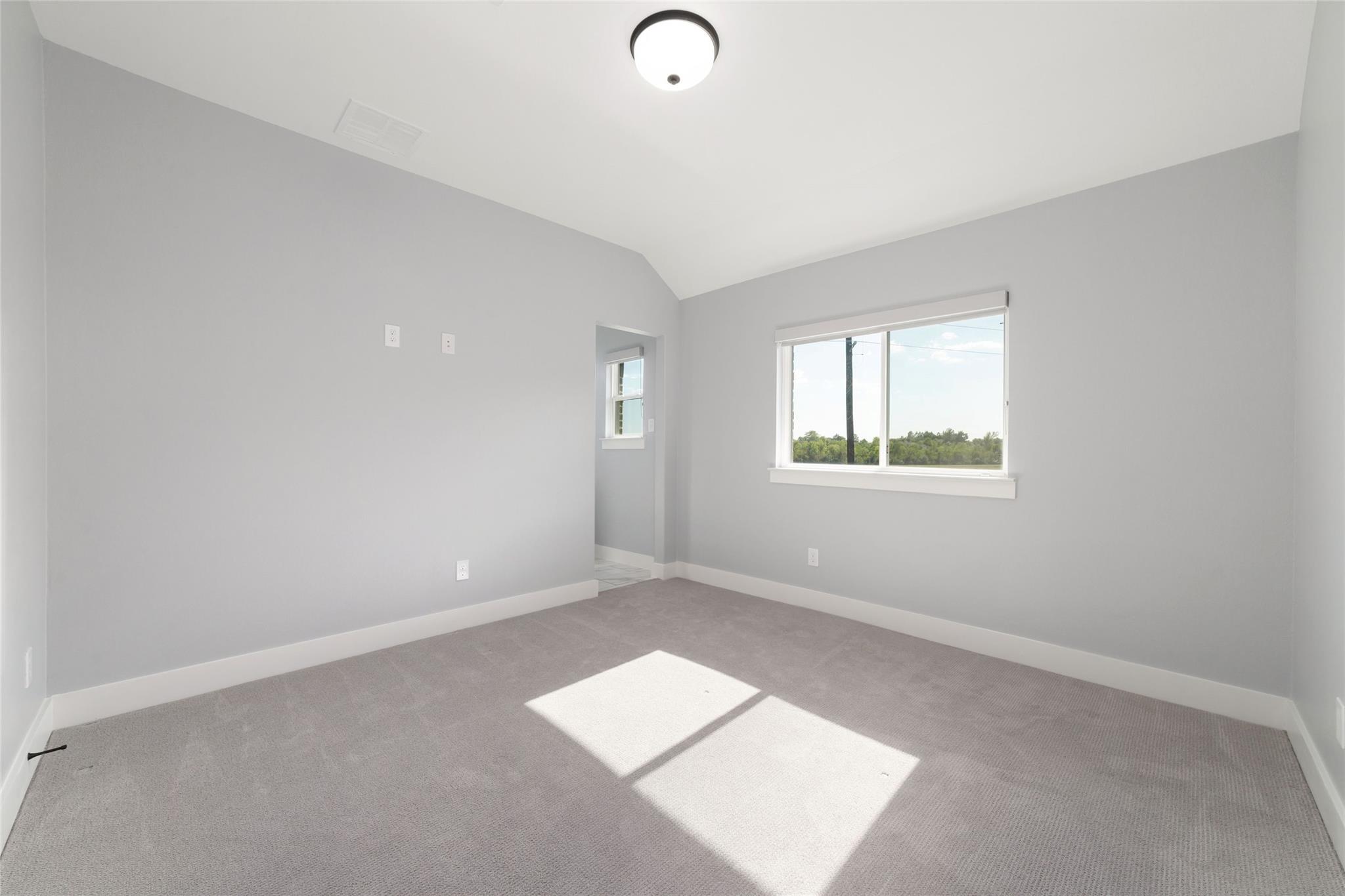 13702 Martingale Pointe Drive Property Photo 35