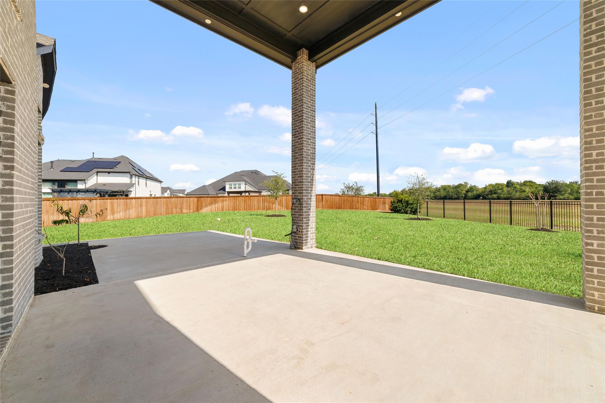 13702 Martingale Pointe Drive Property Photo 45