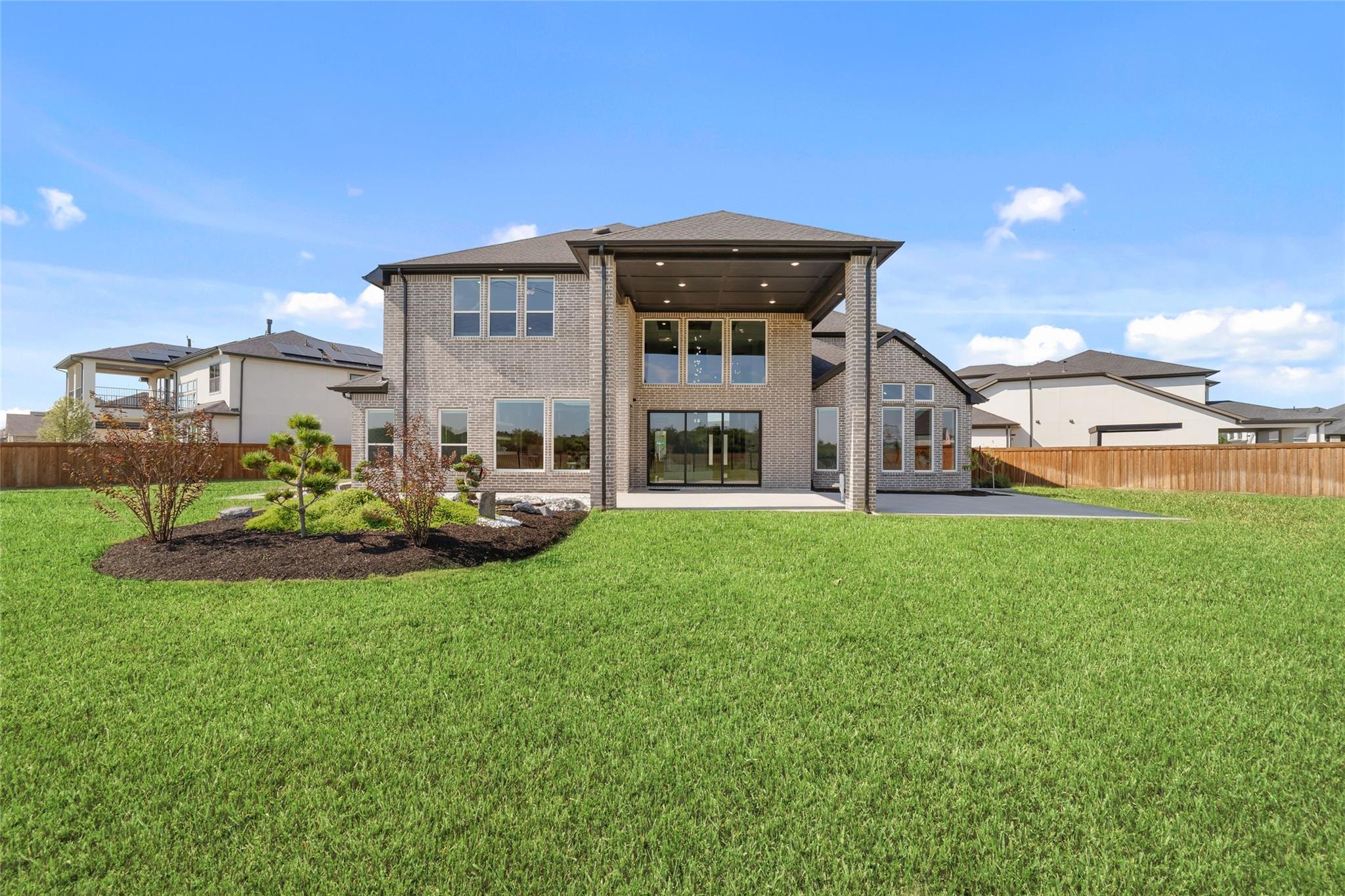 13702 Martingale Pointe Drive Property Photo 47