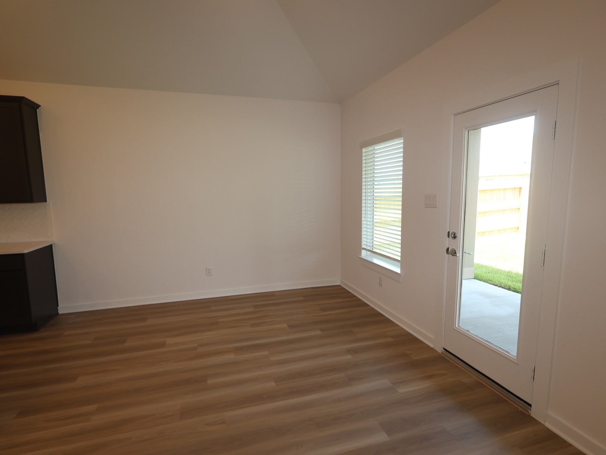 5807 Blazing Light Lane Property Photo 6