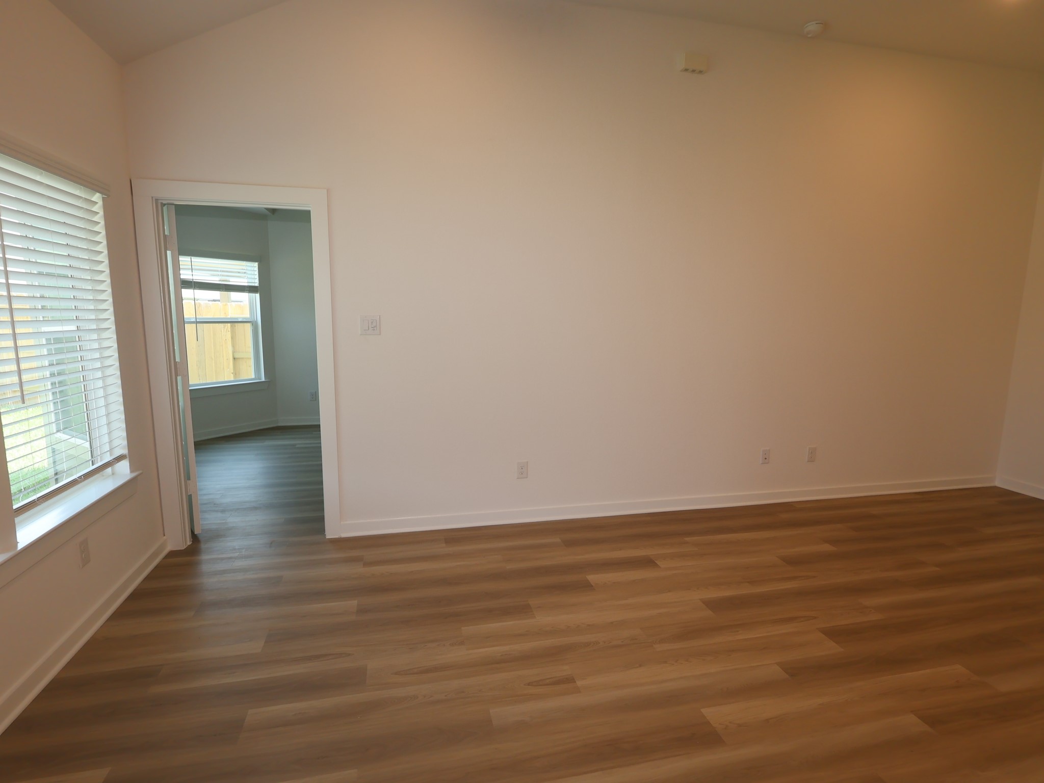 5807 Blazing Light Lane Property Photo 9