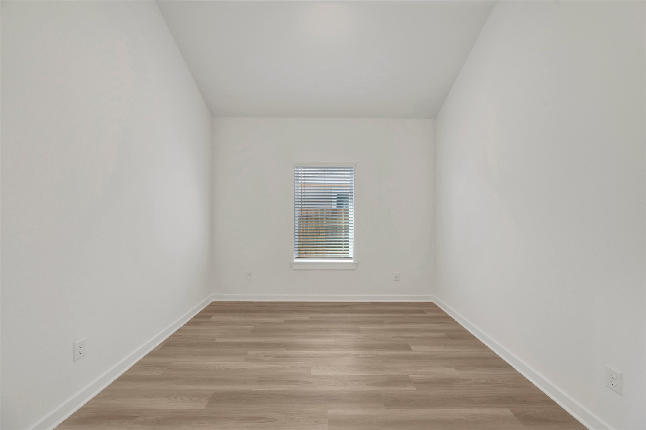 5807 Blazing Light Lane Property Photo 11