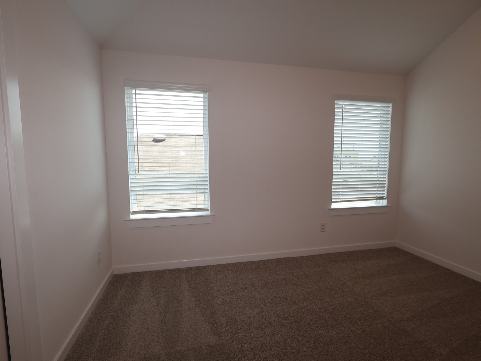 5807 Blazing Light Lane Property Photo 16