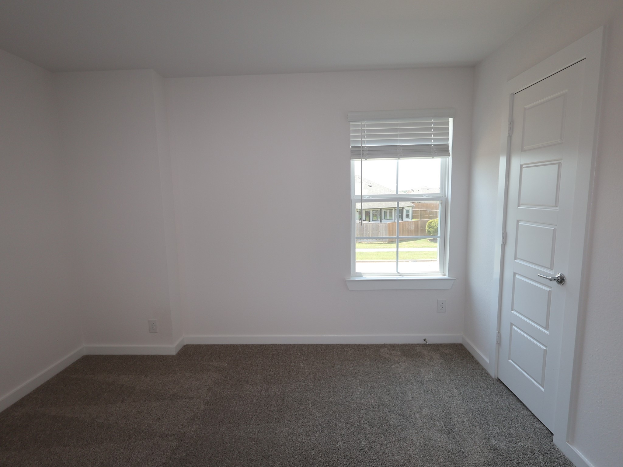 5807 Blazing Light Lane Property Photo 19
