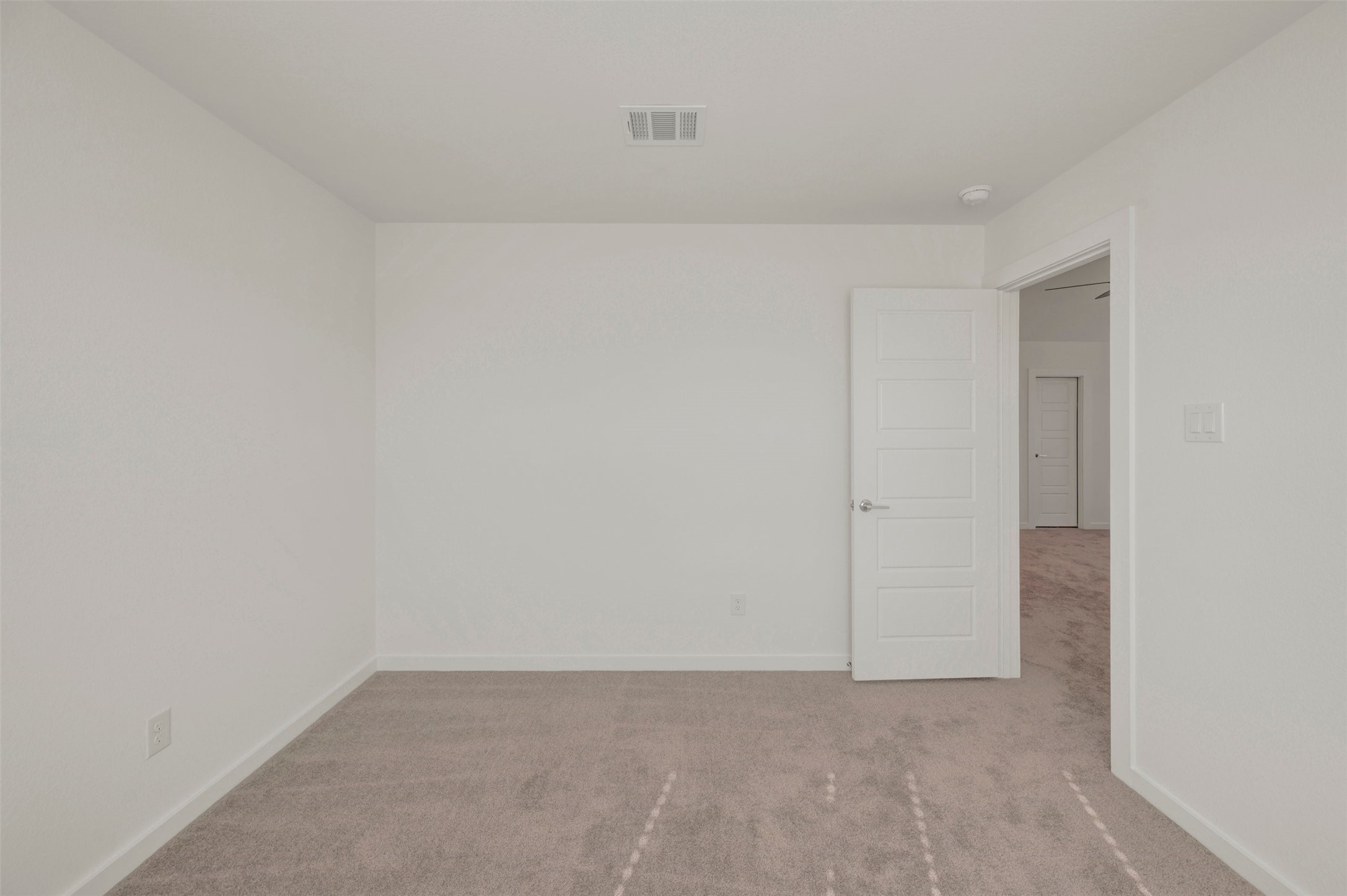 5807 Blazing Light Lane Property Photo 26