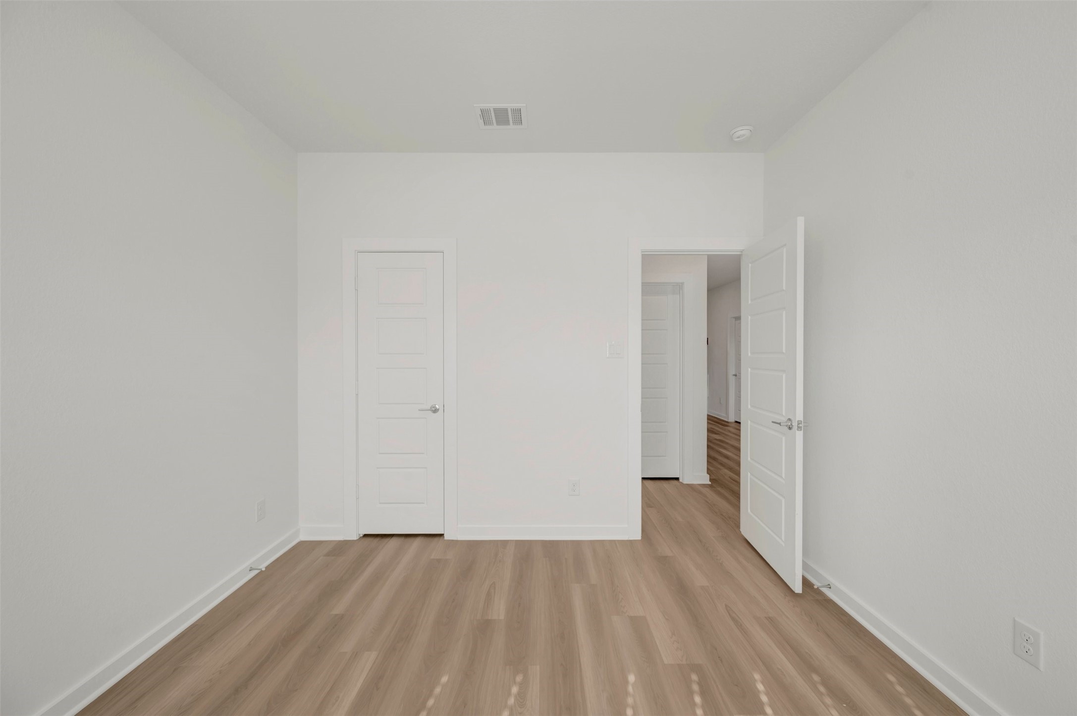 5807 Blazing Light Lane Property Photo 29