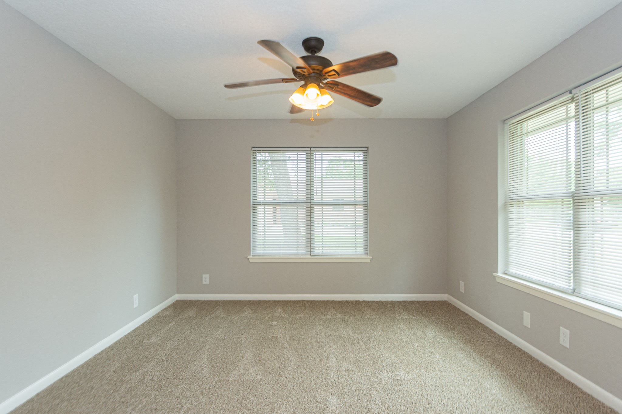 606 Scenic Drive Property Photo 8