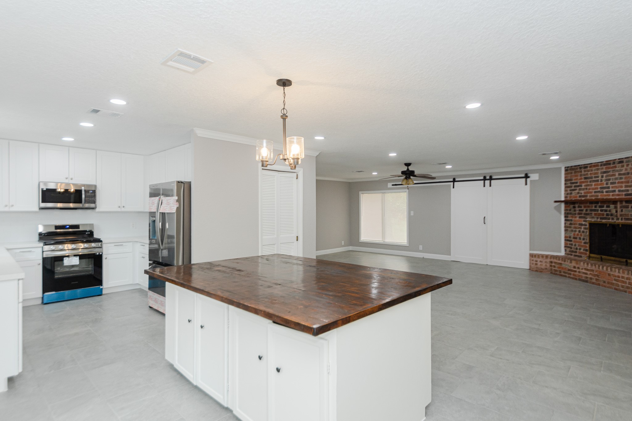 606 Scenic Drive Property Photo 14