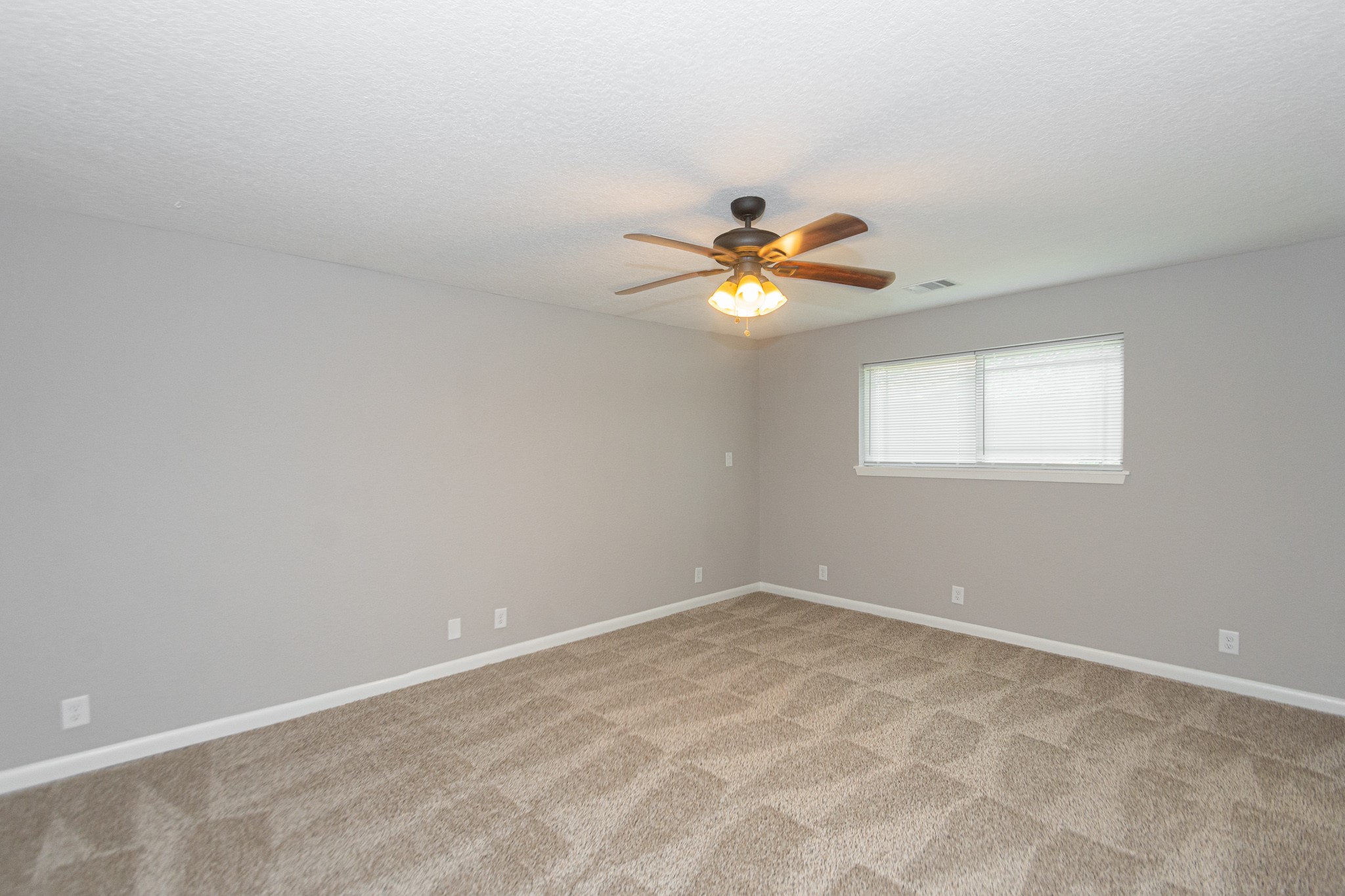 606 Scenic Drive Property Photo 23