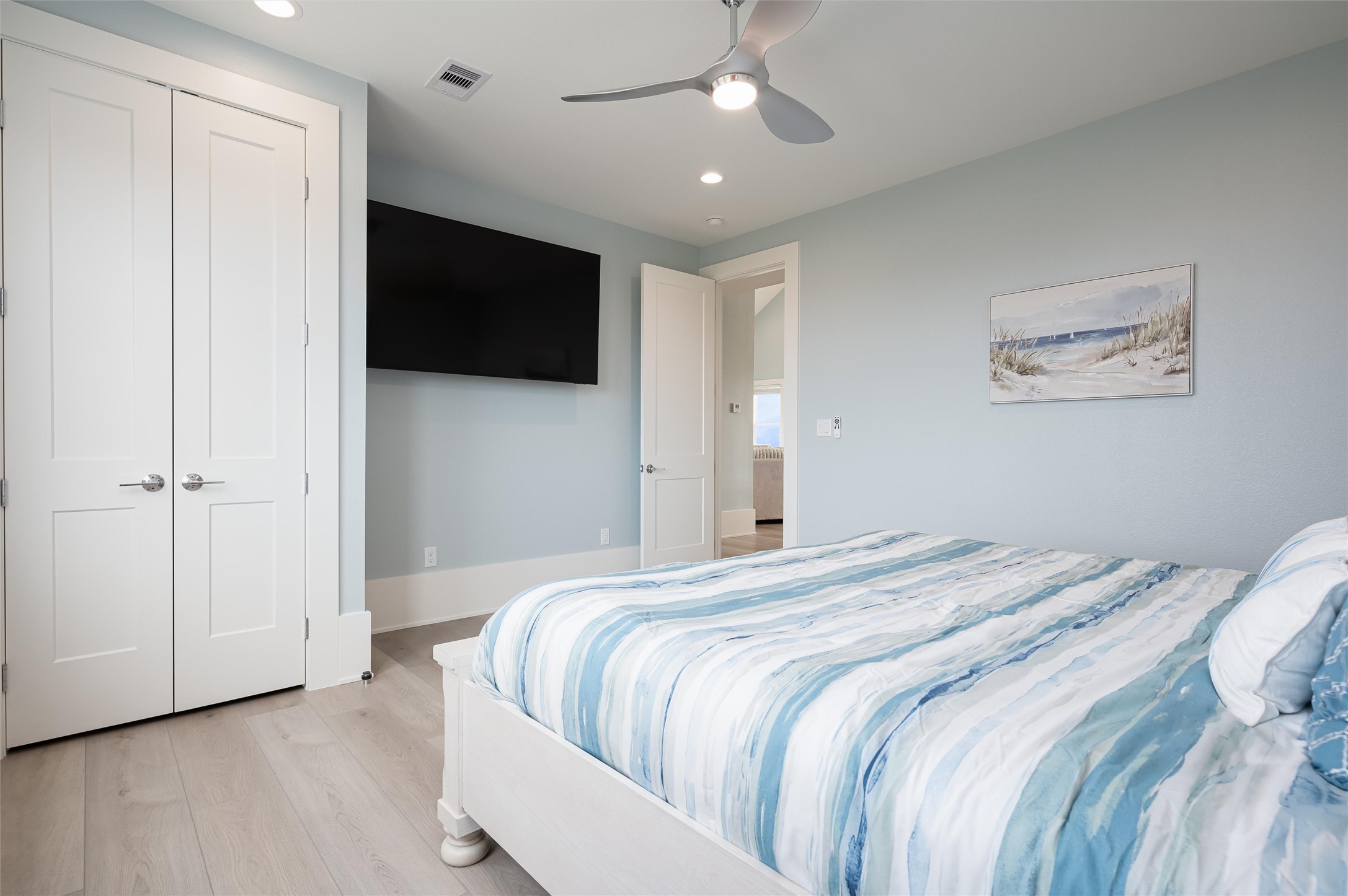 2425 Audubon Avenue Property Photo 30