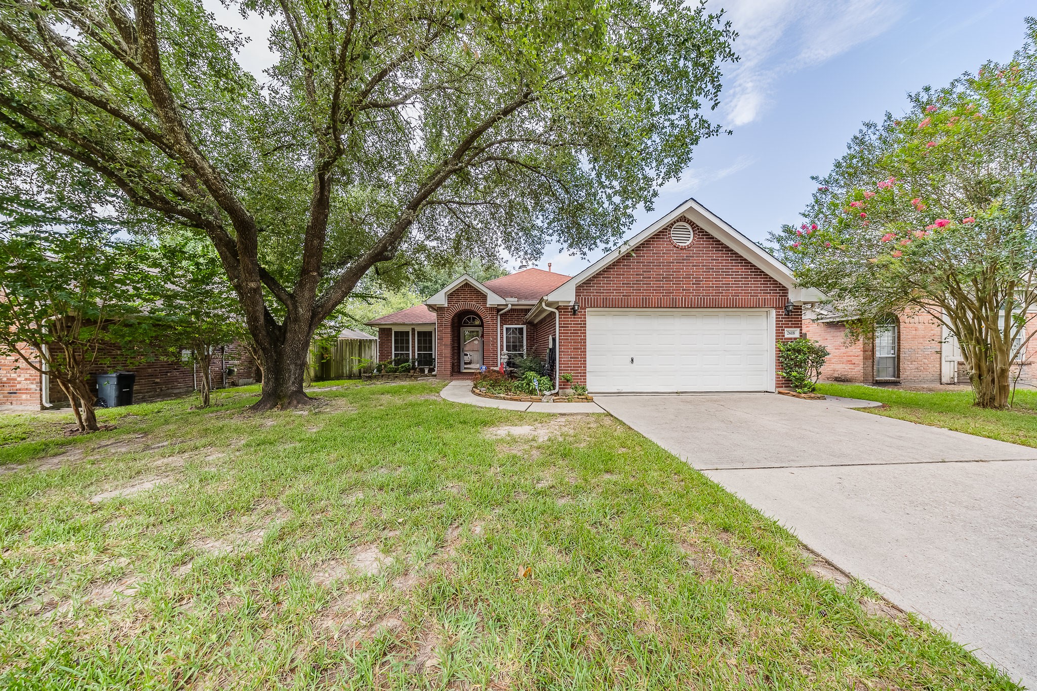 2618 Eagle Nest Lane Property Photo 4