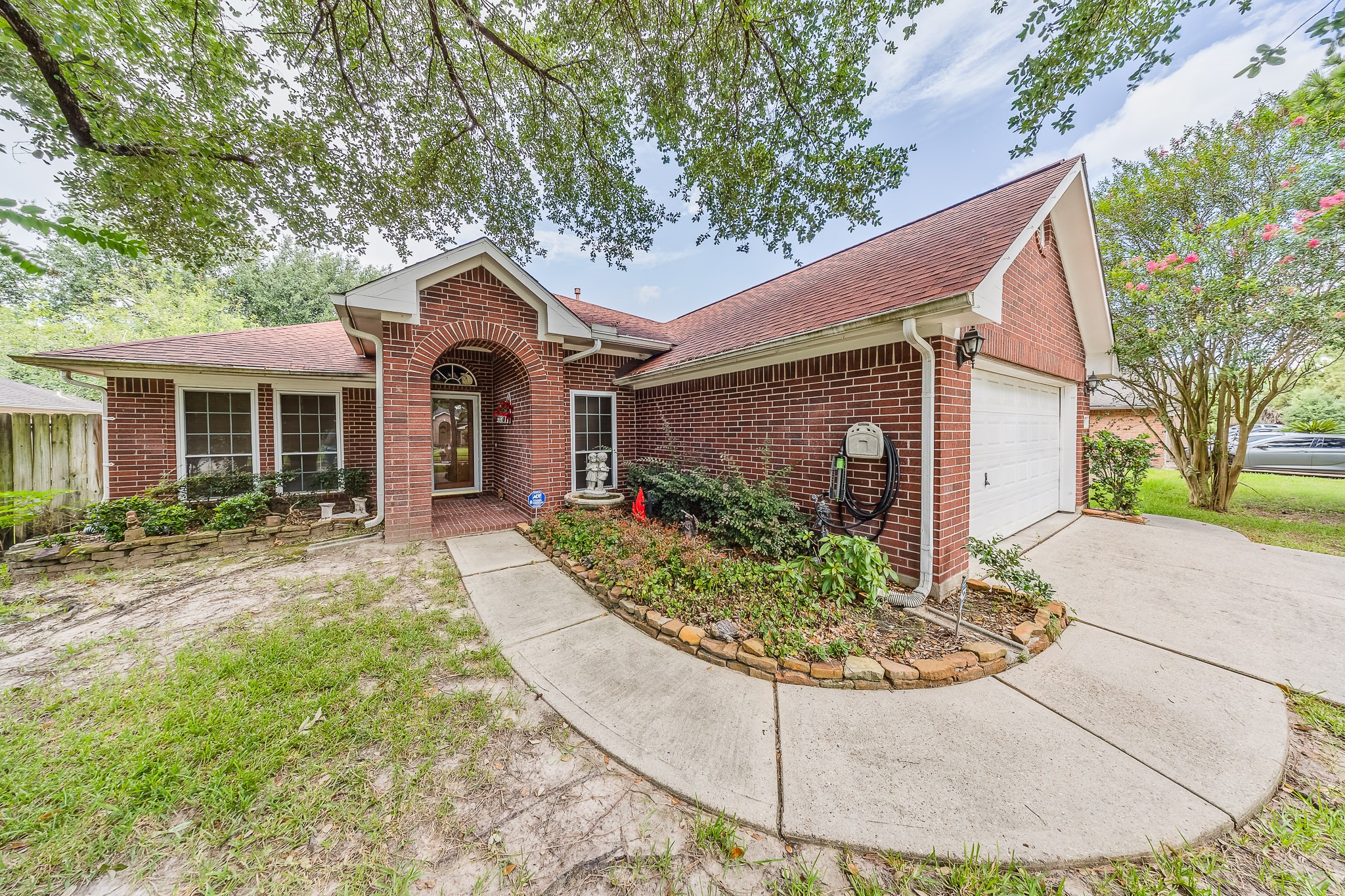 2618 Eagle Nest Lane Property Photo 6