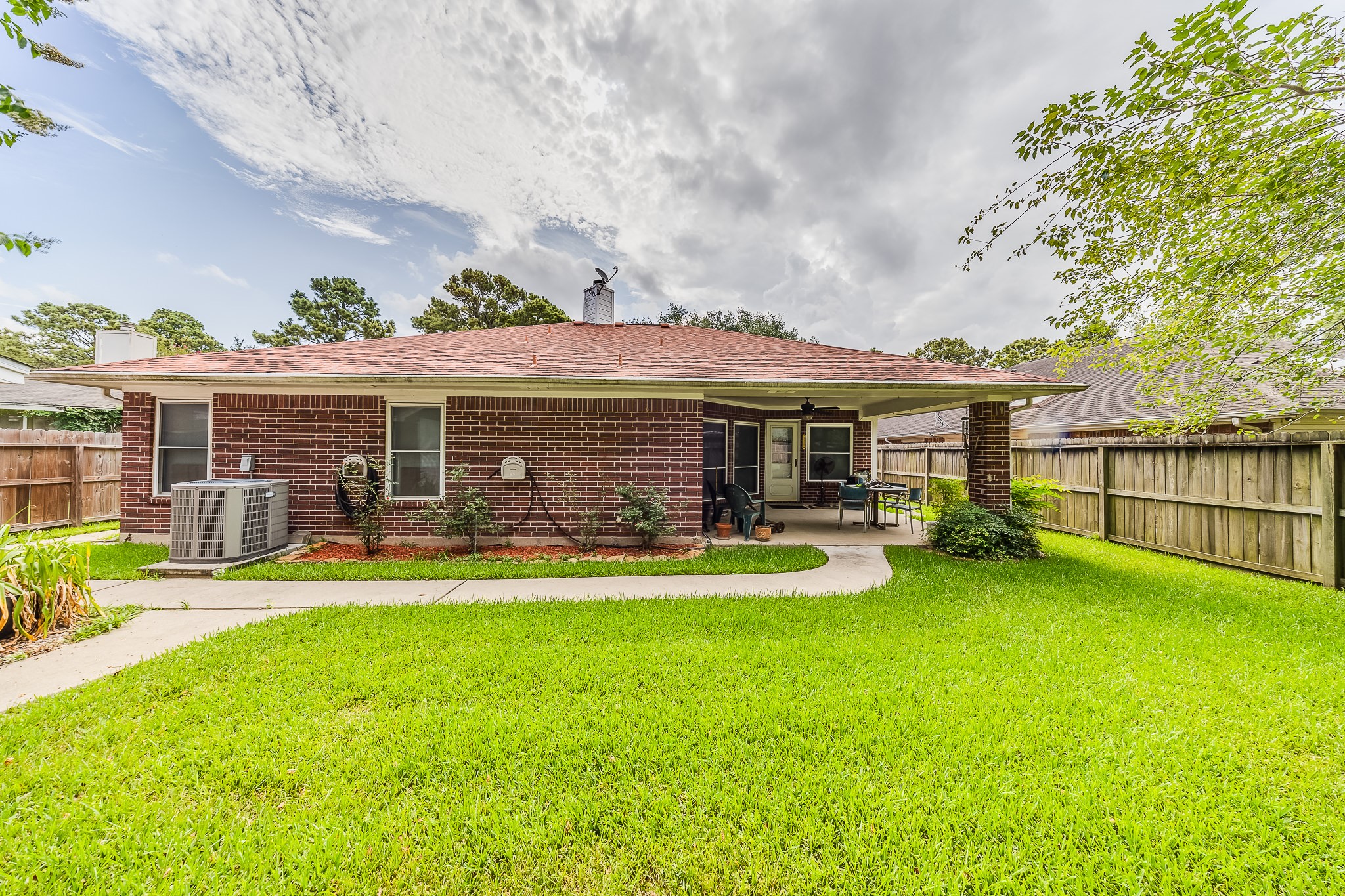 2618 Eagle Nest Lane Property Photo 10