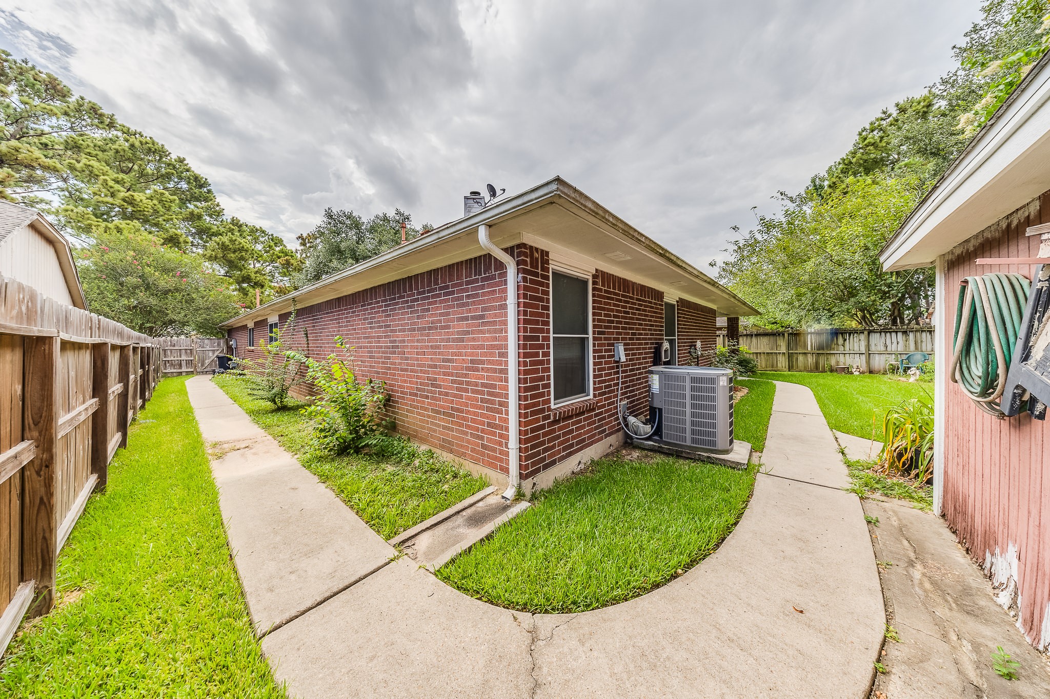 2618 Eagle Nest Lane Property Photo 11