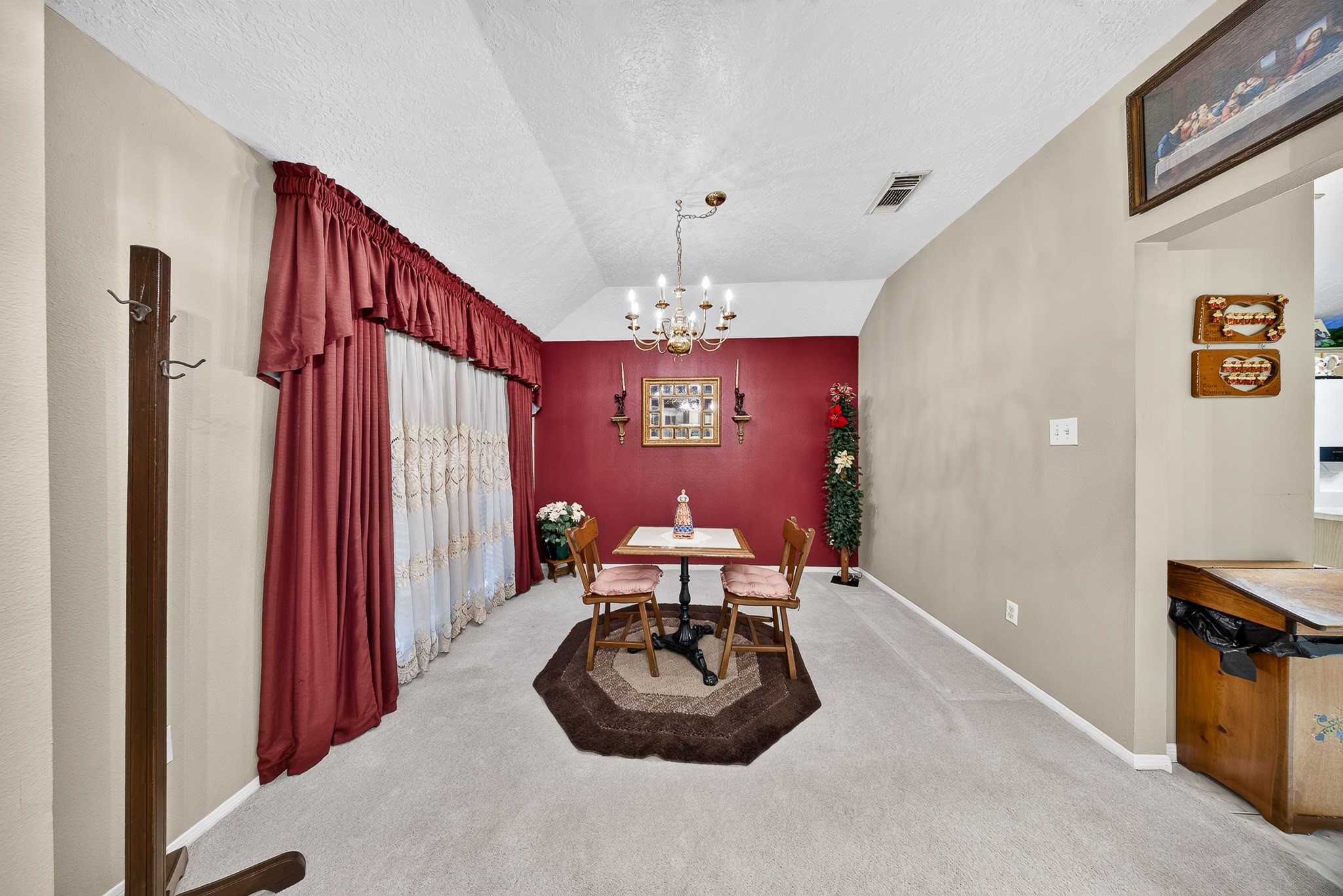 2618 Eagle Nest Lane Property Photo 15