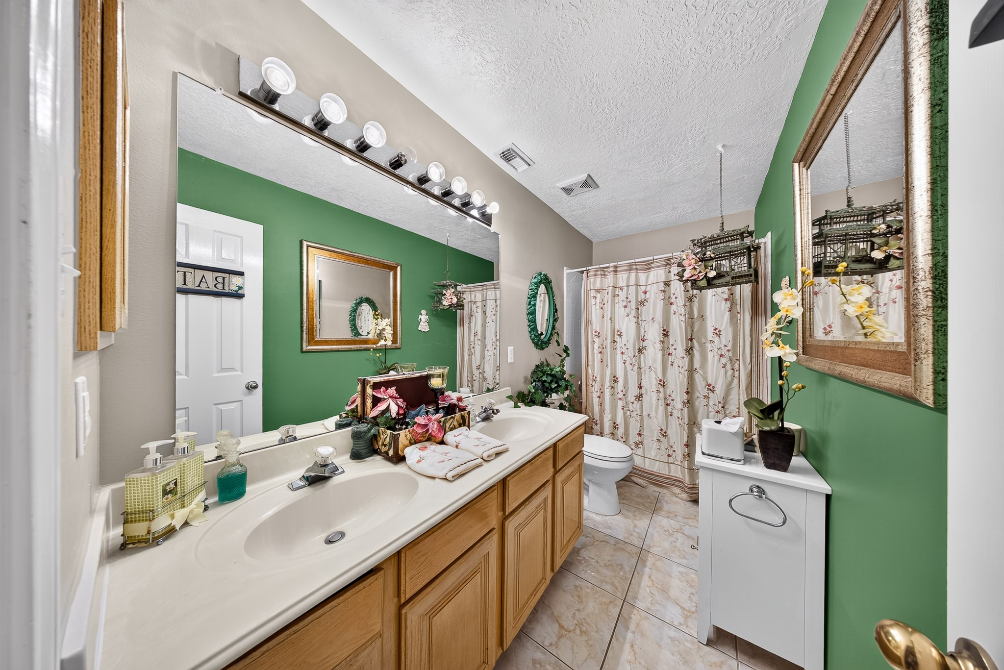 2618 Eagle Nest Lane Property Photo 19