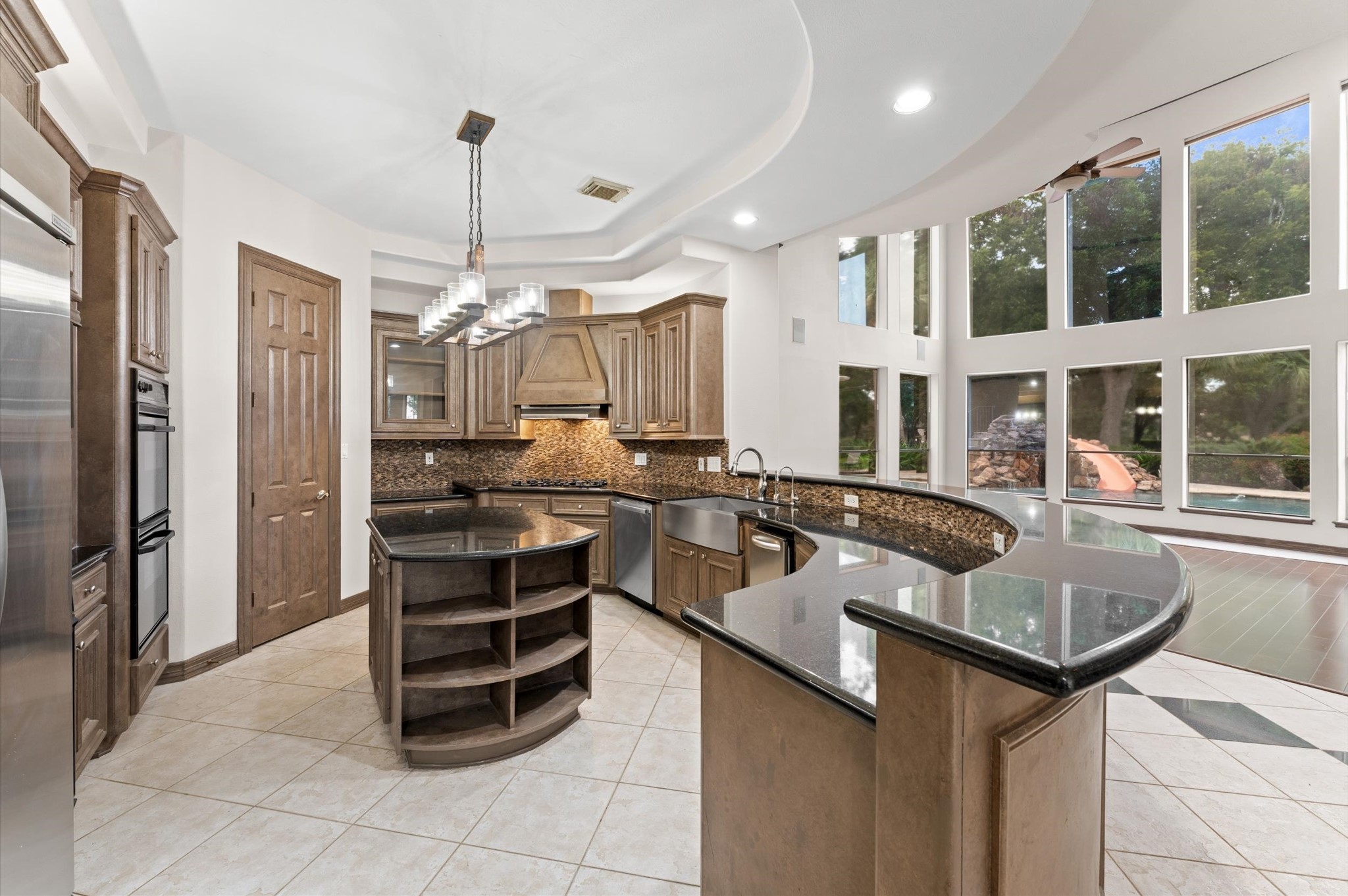 1830 Forest Gate Circle Property Photo 12
