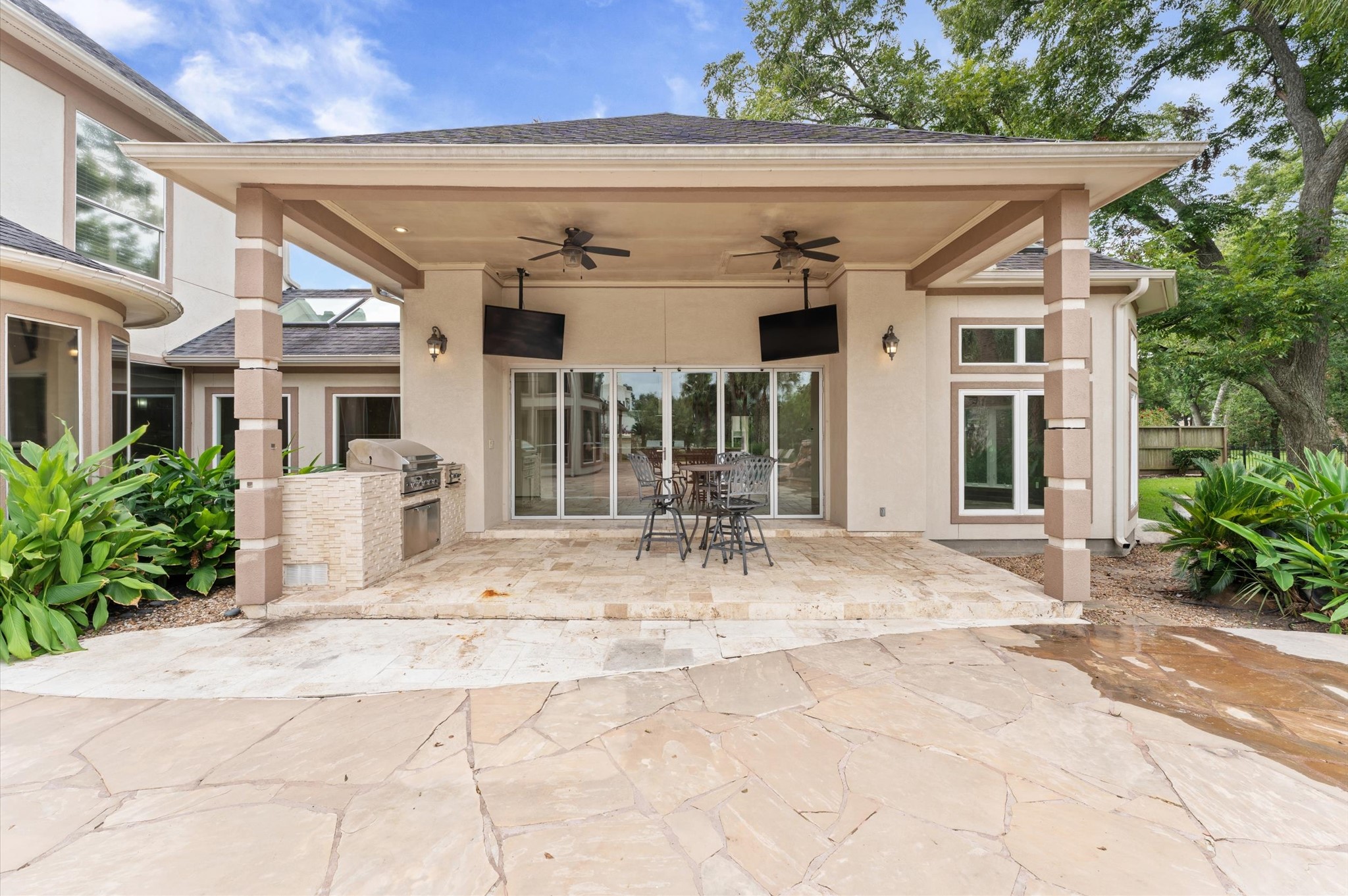 1830 Forest Gate Circle Property Photo 38