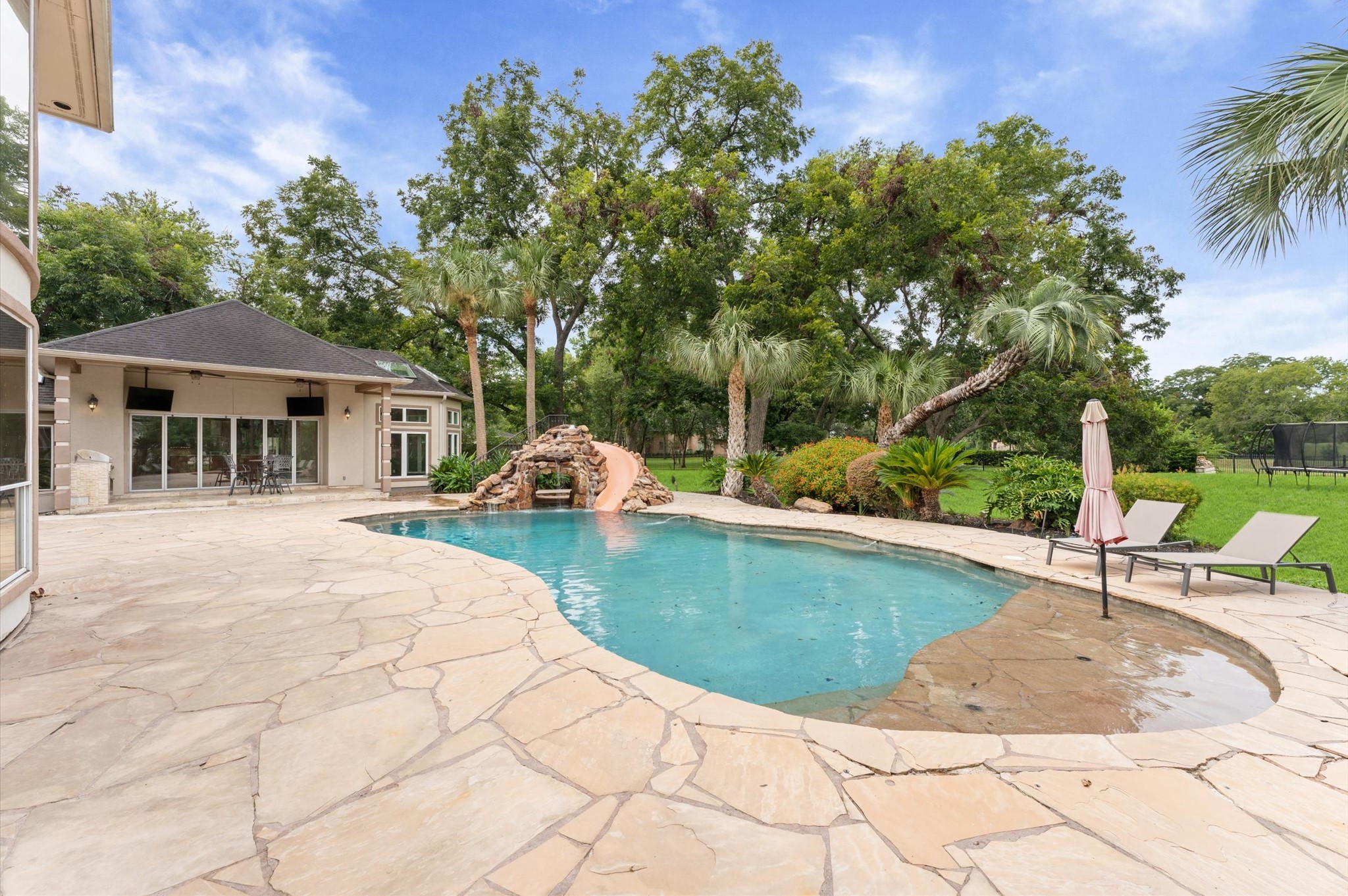 1830 Forest Gate Circle Property Photo 40