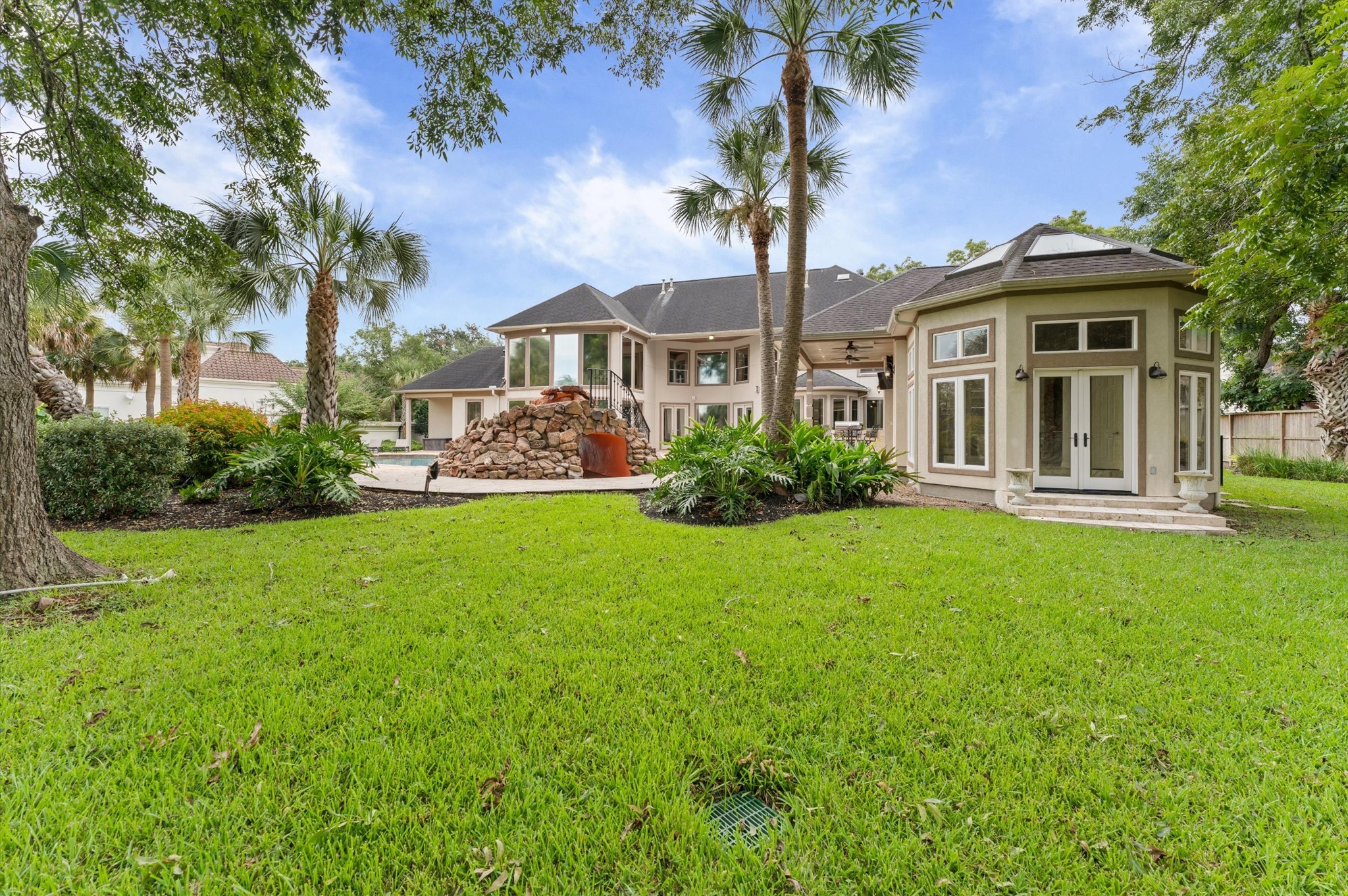 1830 Forest Gate Circle Property Photo 41