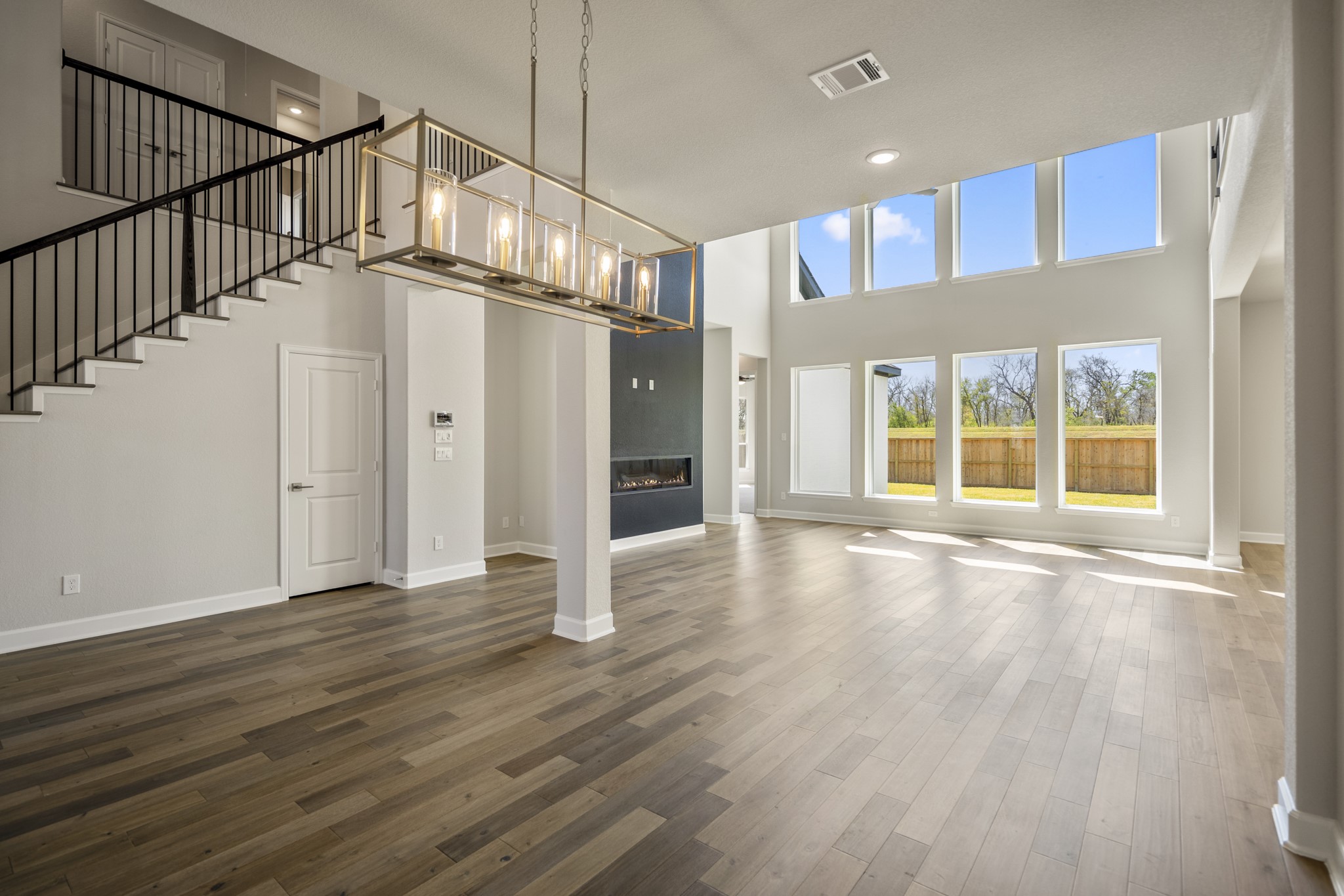 9722 Leafgate Court Property Photo 14