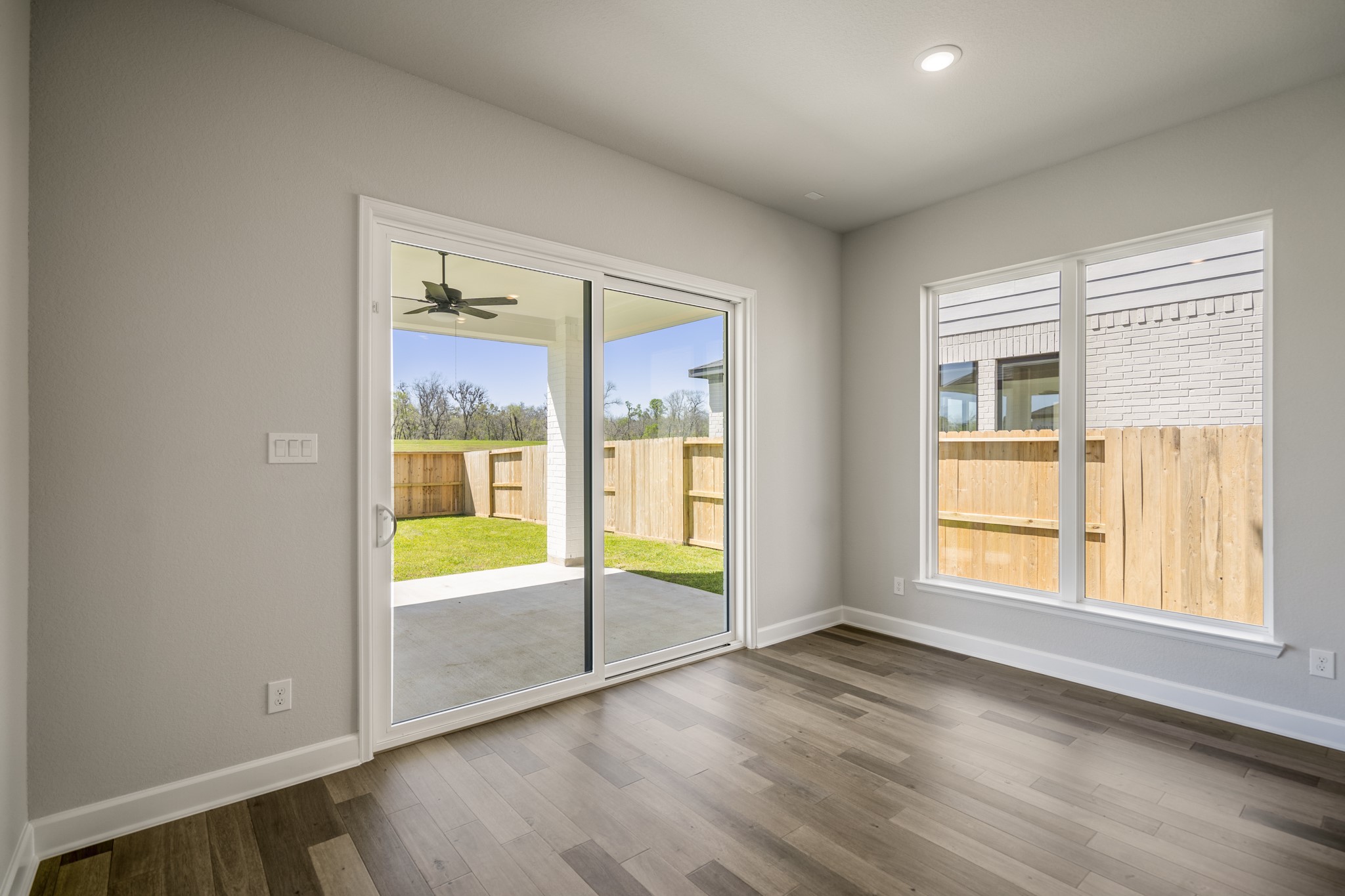 9722 Leafgate Court Property Photo 23