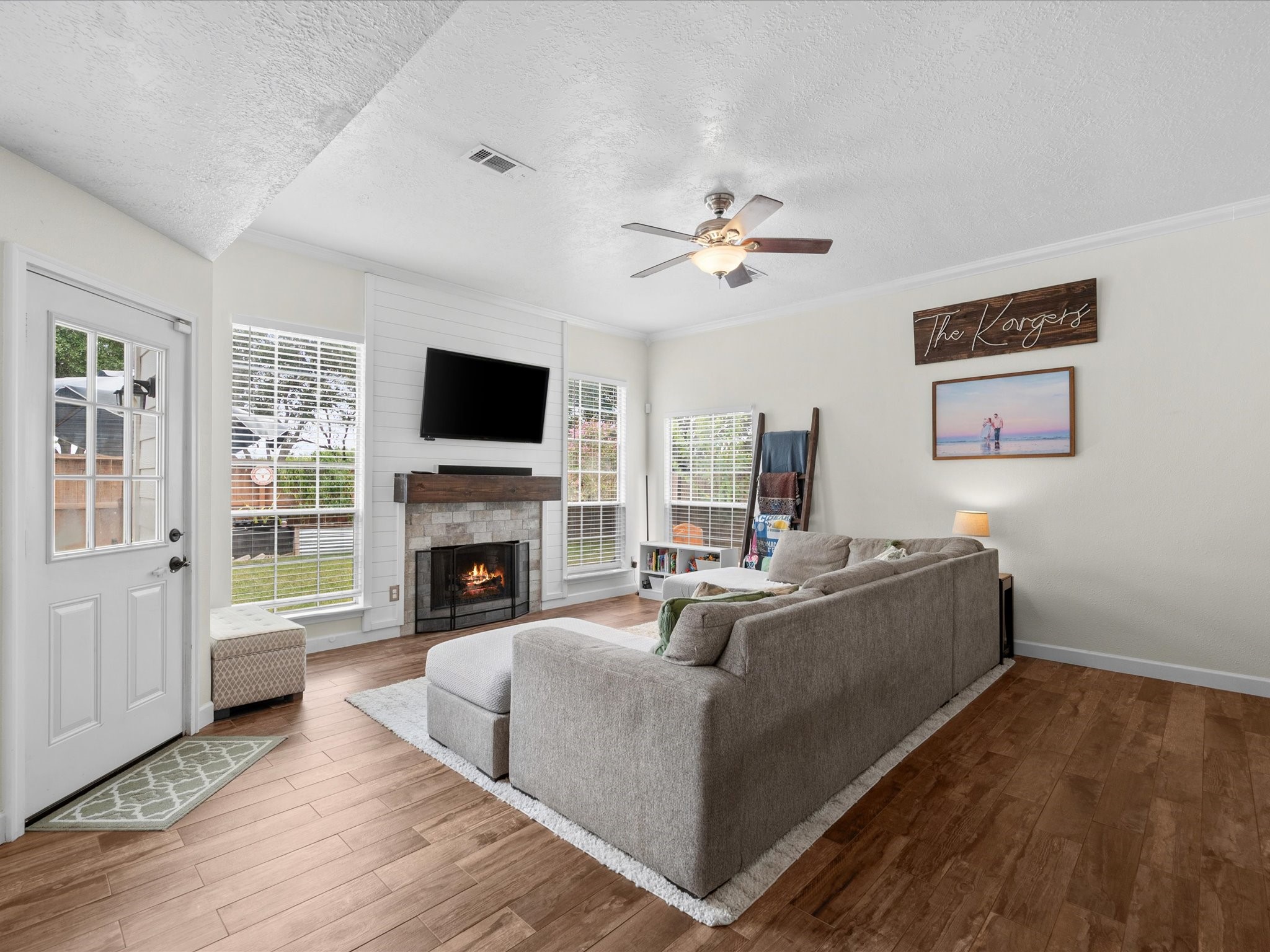6714 Hertford Park Drive Property Photo 10