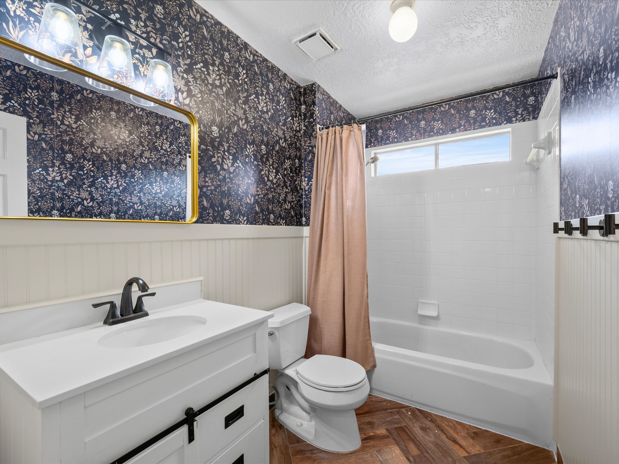 6714 Hertford Park Drive Property Photo 23