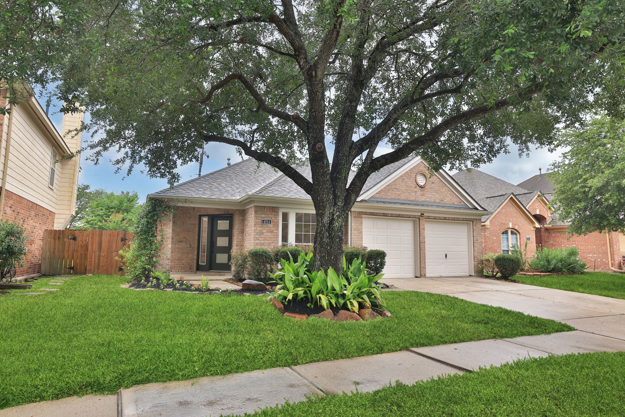 4814 Mosaic Canyon Court Property Photo 40
