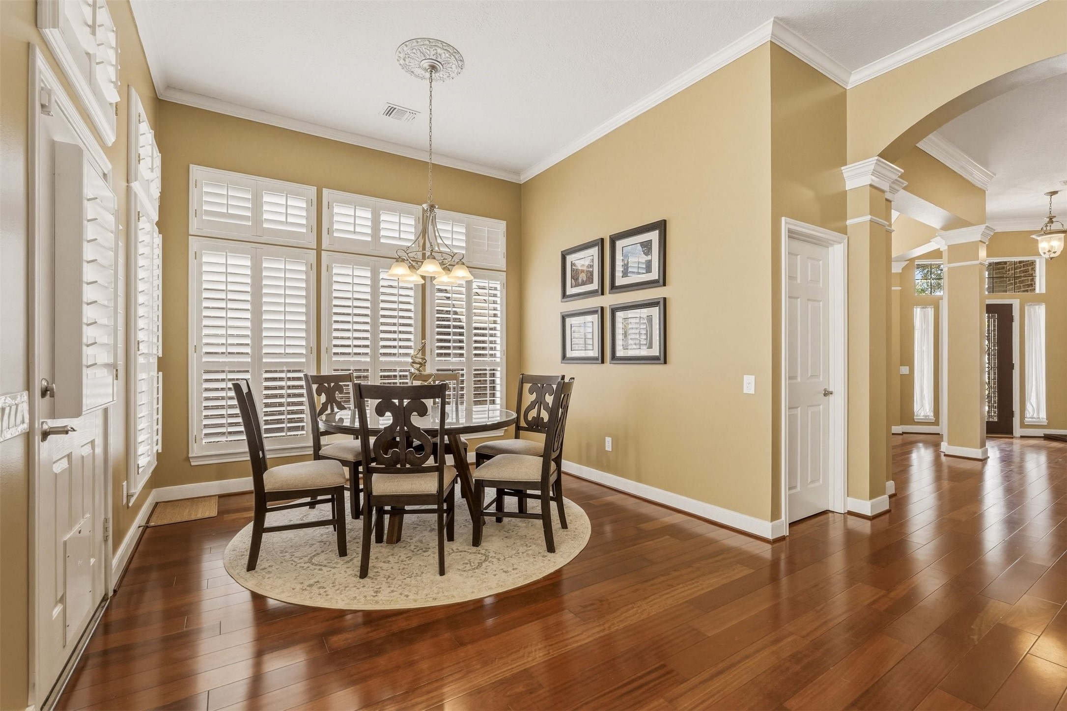 23915 Hamptonshire Lane Property Photo 6