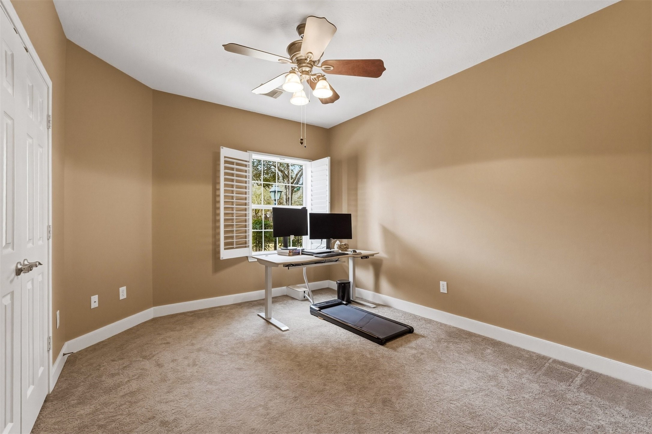 23915 Hamptonshire Lane Property Photo 20