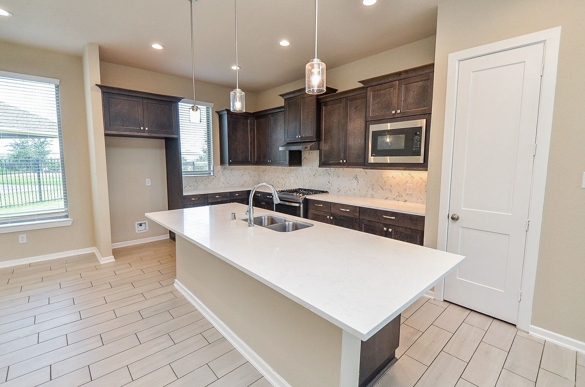 580 Santa Rosa Hills Drive Property Photo 10