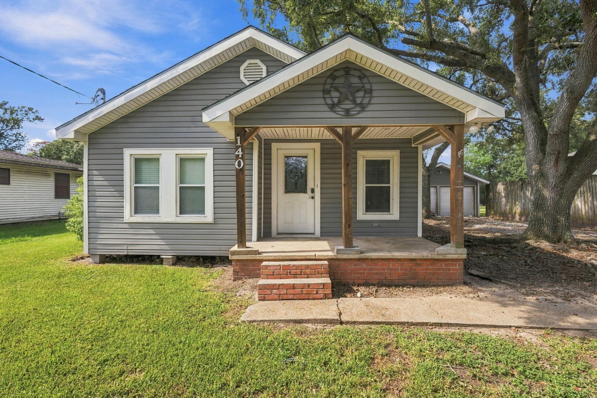 140 9th Avenue, Nederland Tx 77627 Property Photo 1