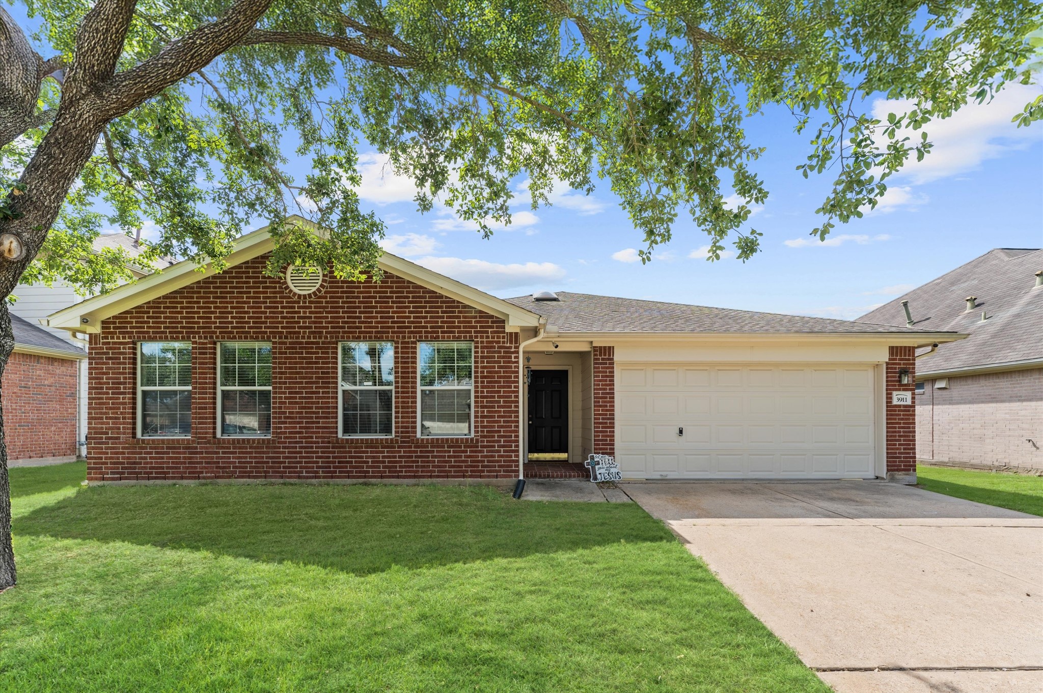 3911 Dogwood Bough Lane Property Photo 1
