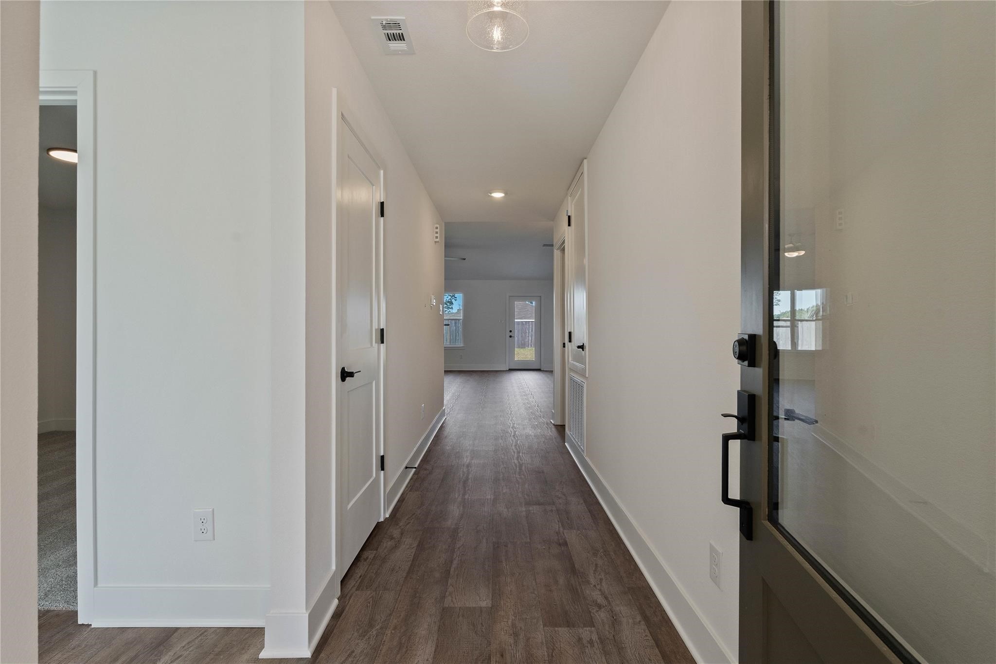 336 Bryan Way Property Photo 3