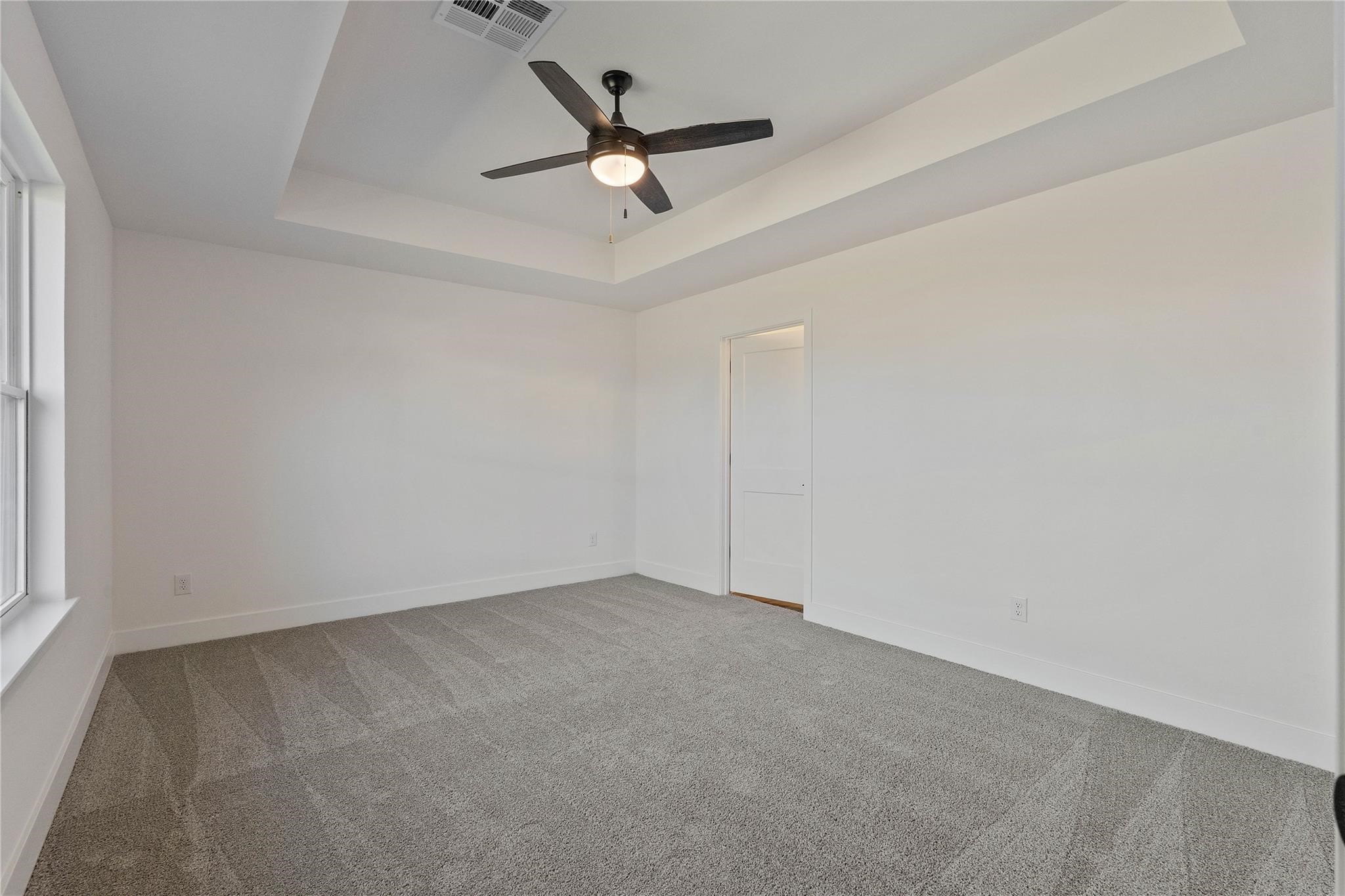 336 Bryan Way Property Photo 10