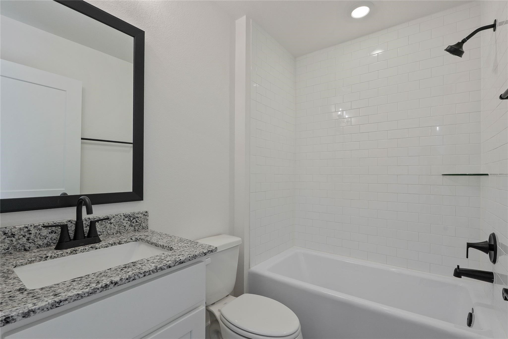 336 Bryan Way Property Photo 16