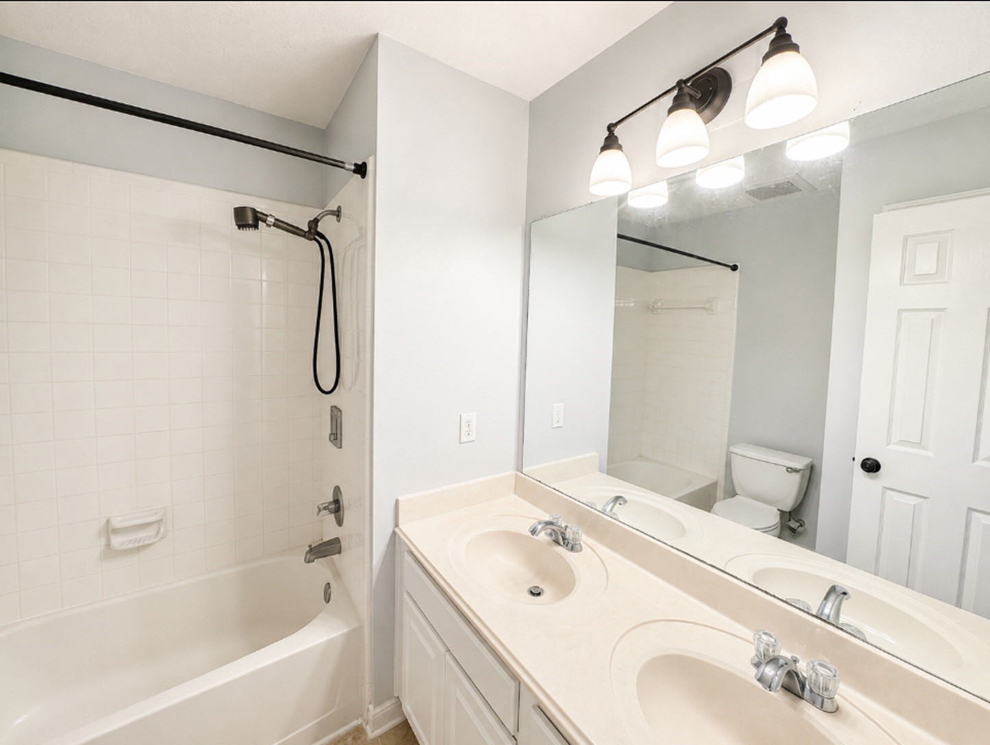 1303 Mayberry Circle Property Photo 24