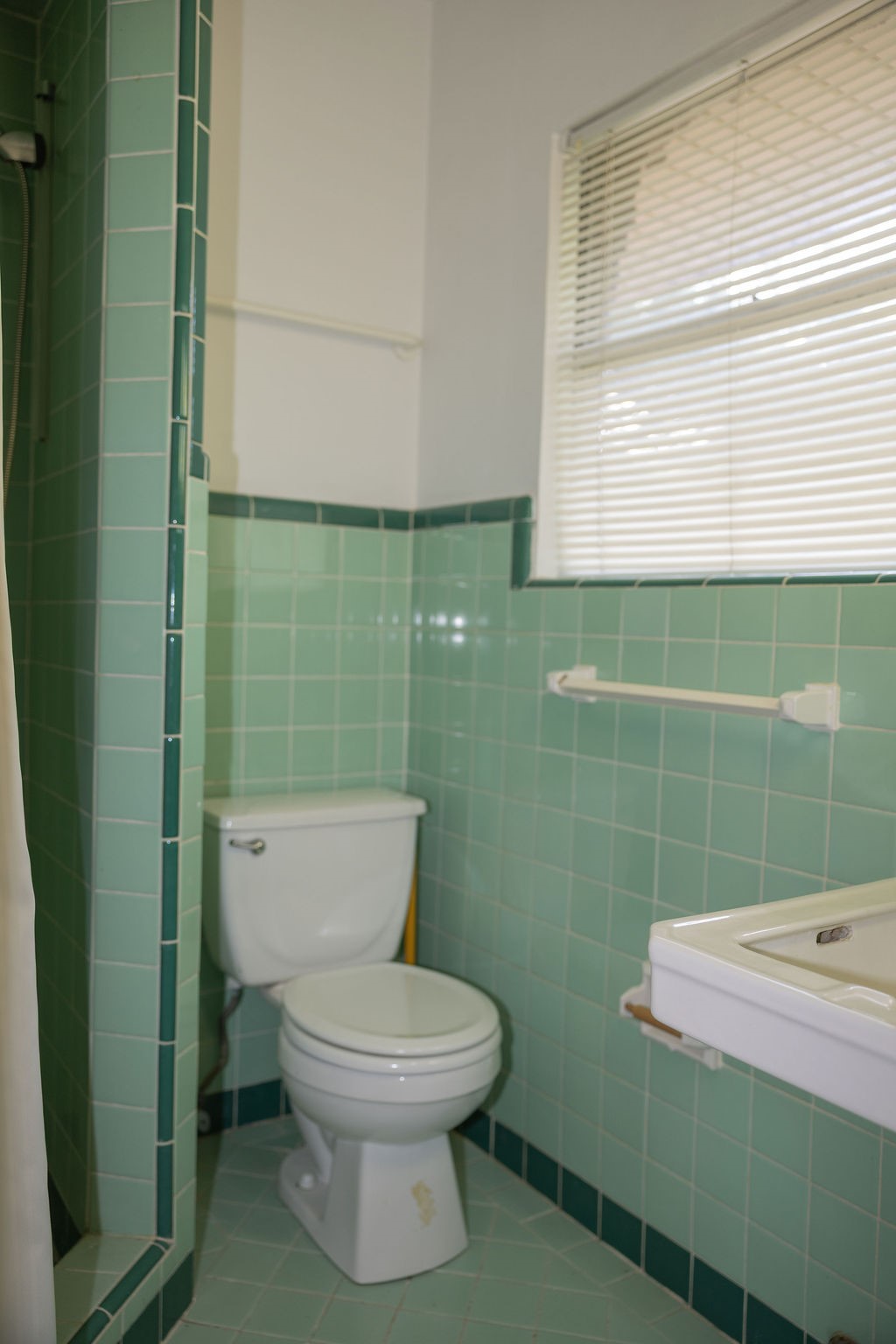 502 Lakeland Drive Property Photo 7