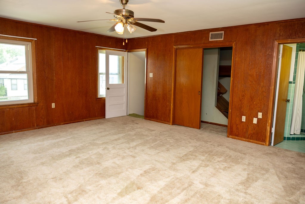502 Lakeland Drive Property Photo 11