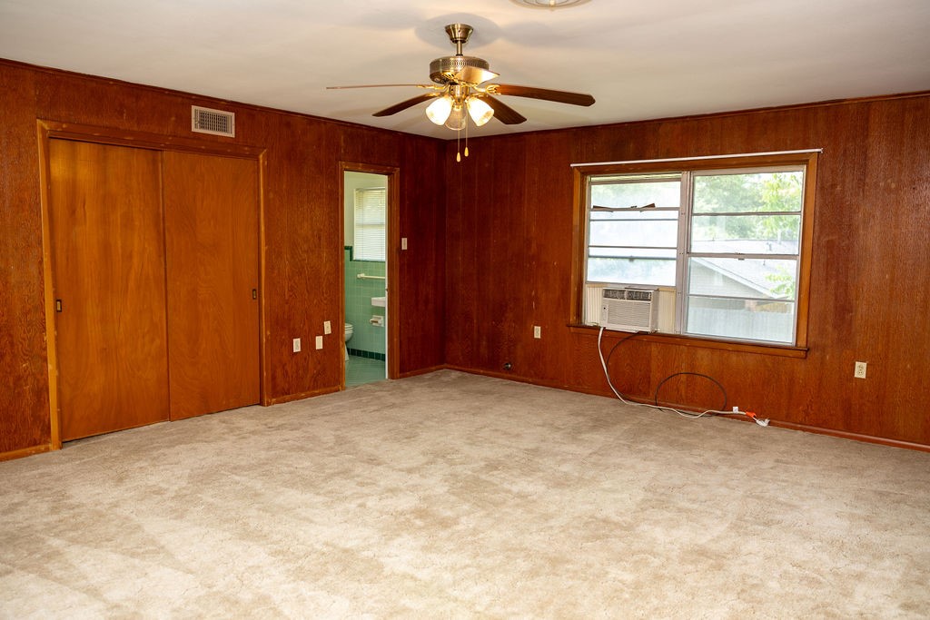 502 Lakeland Drive Property Photo 12