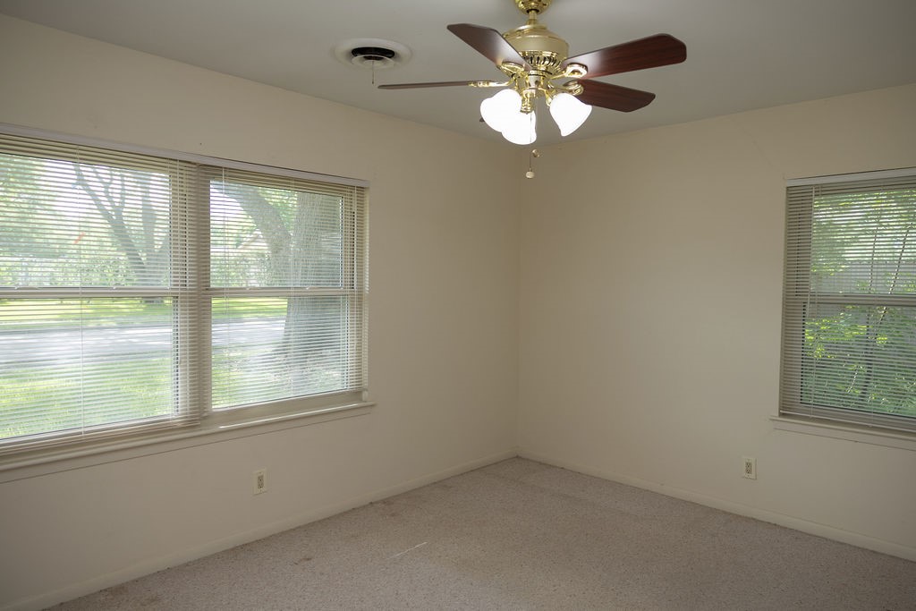 502 Lakeland Drive Property Photo 32
