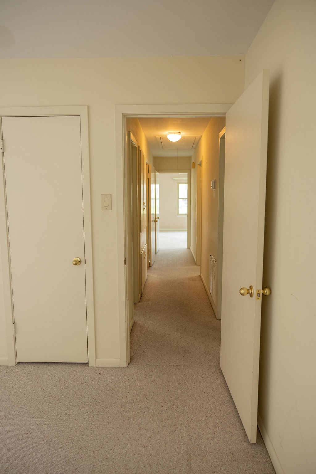502 Lakeland Drive Property Photo 41